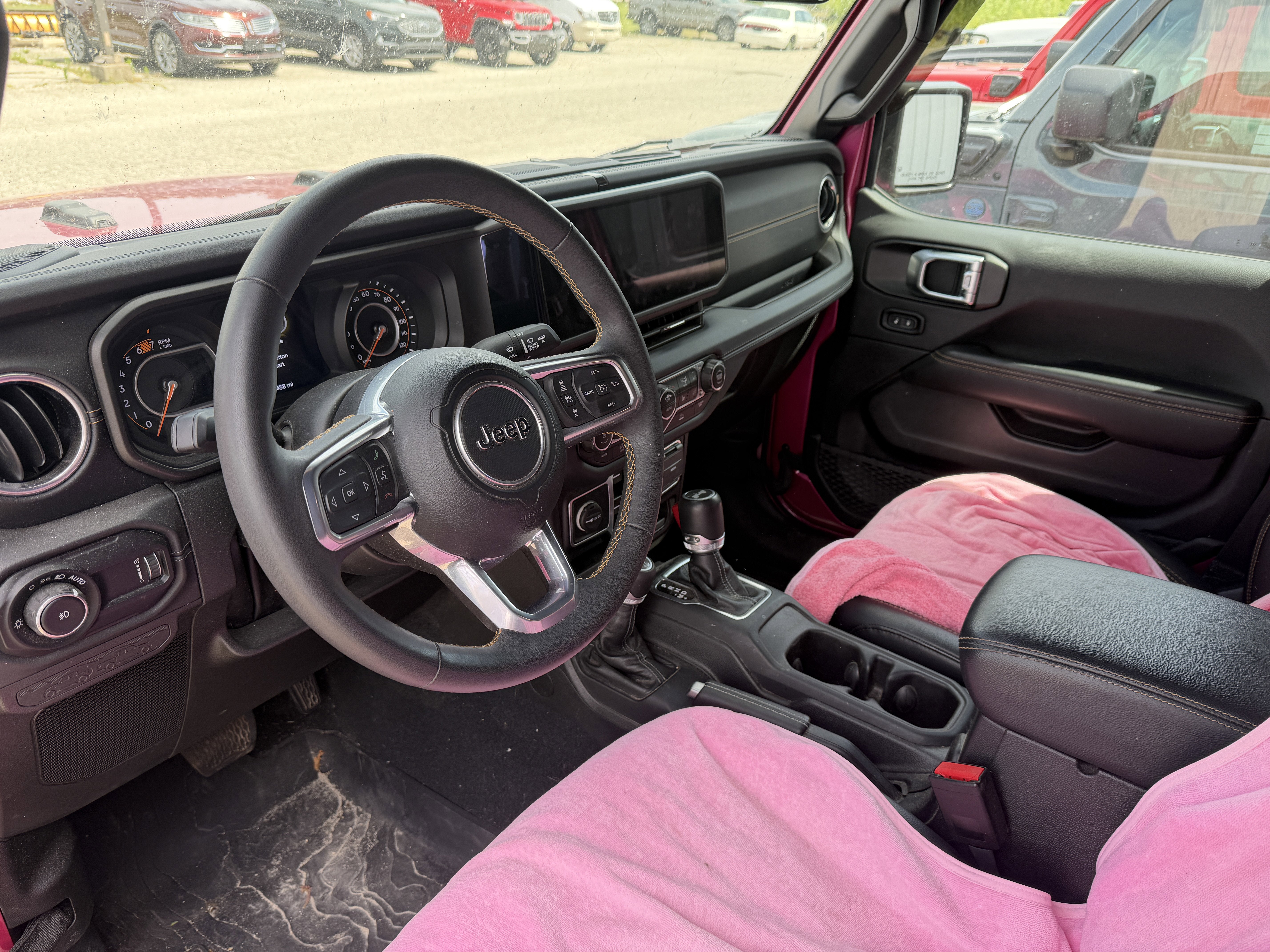 2024 Jeep Wrangler Sahara