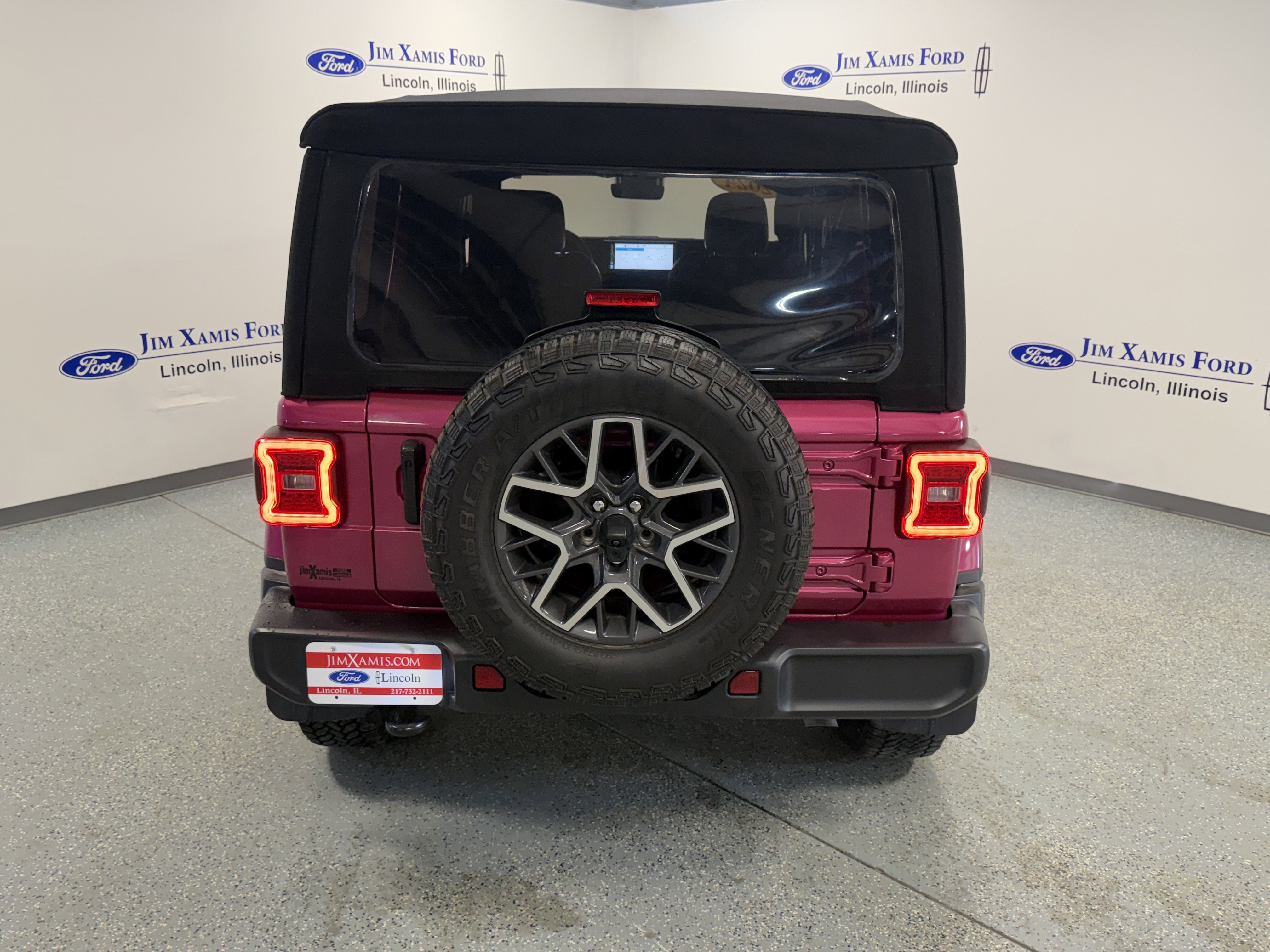 2024 Jeep Wrangler Sahara