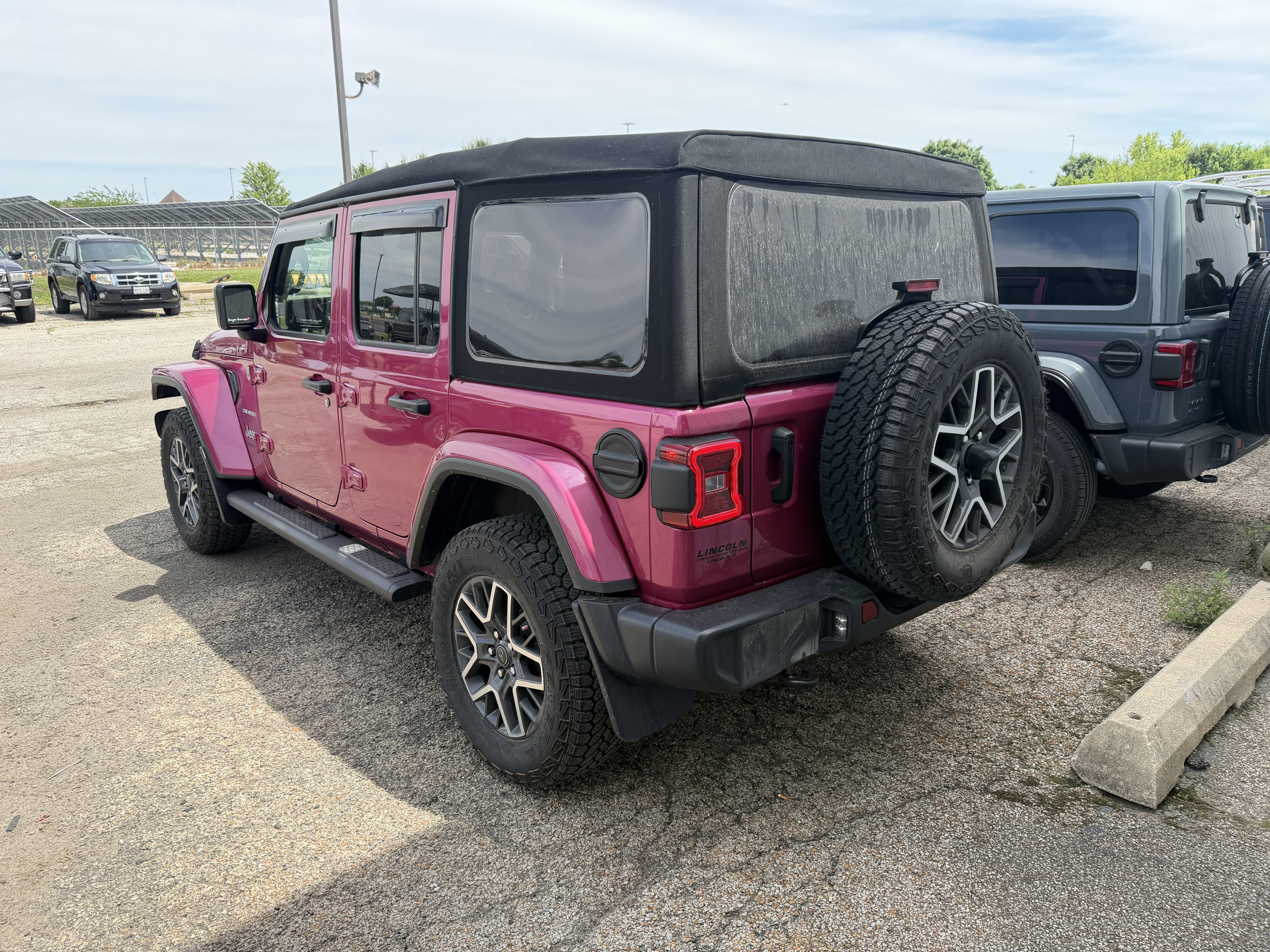 2024 Jeep Wrangler Sahara