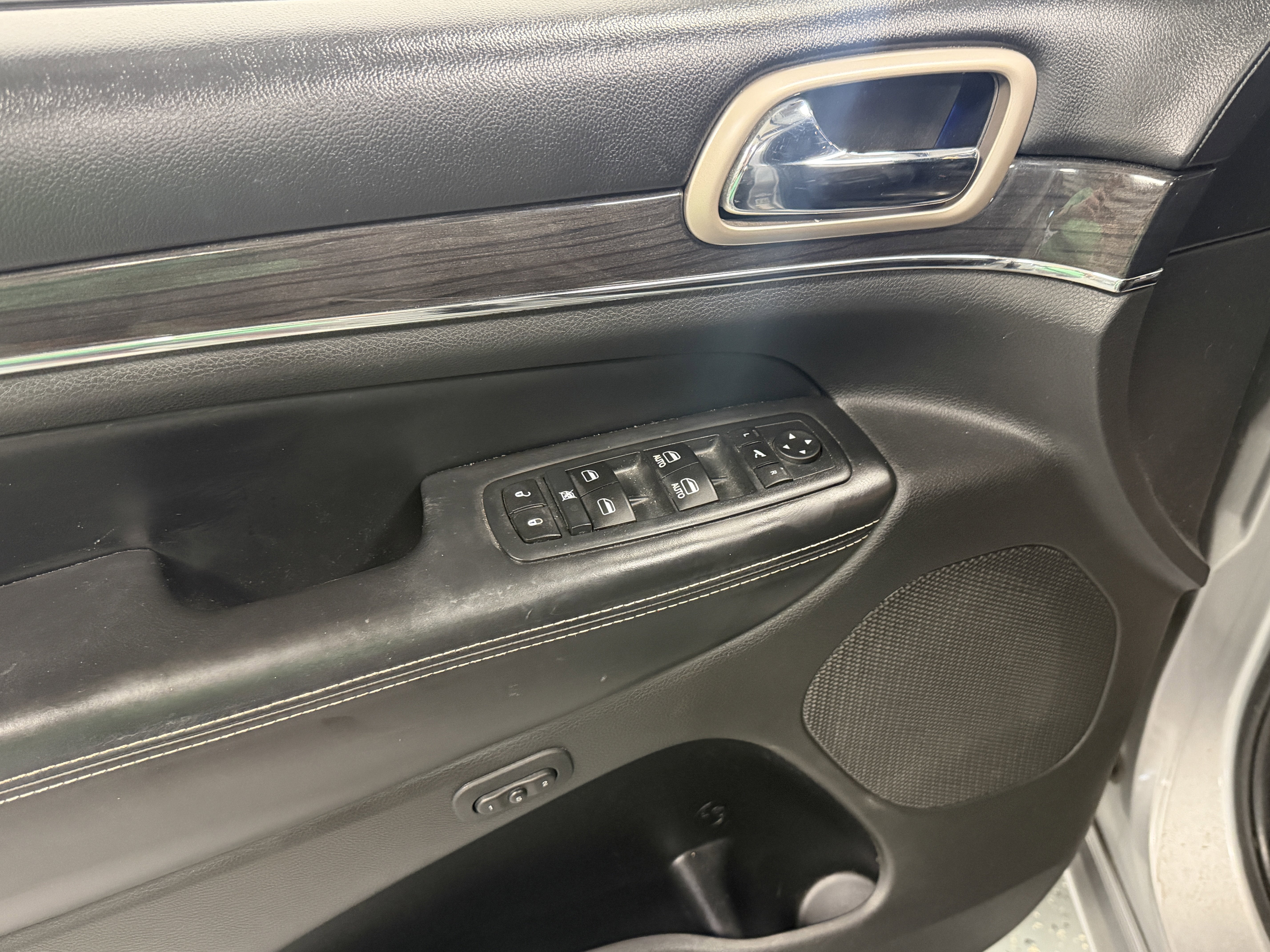 2015 Jeep Grand Cherokee Overland