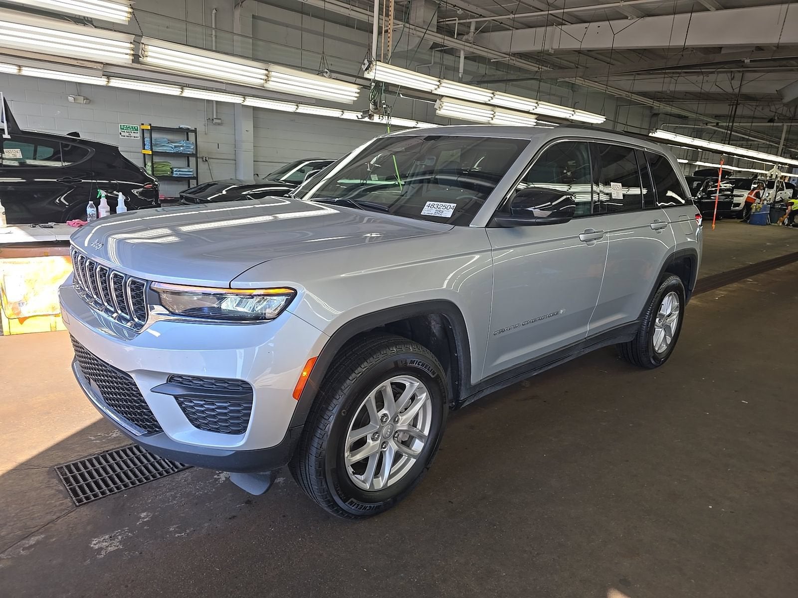 2025 Jeep Grand Cherokee Laredo X