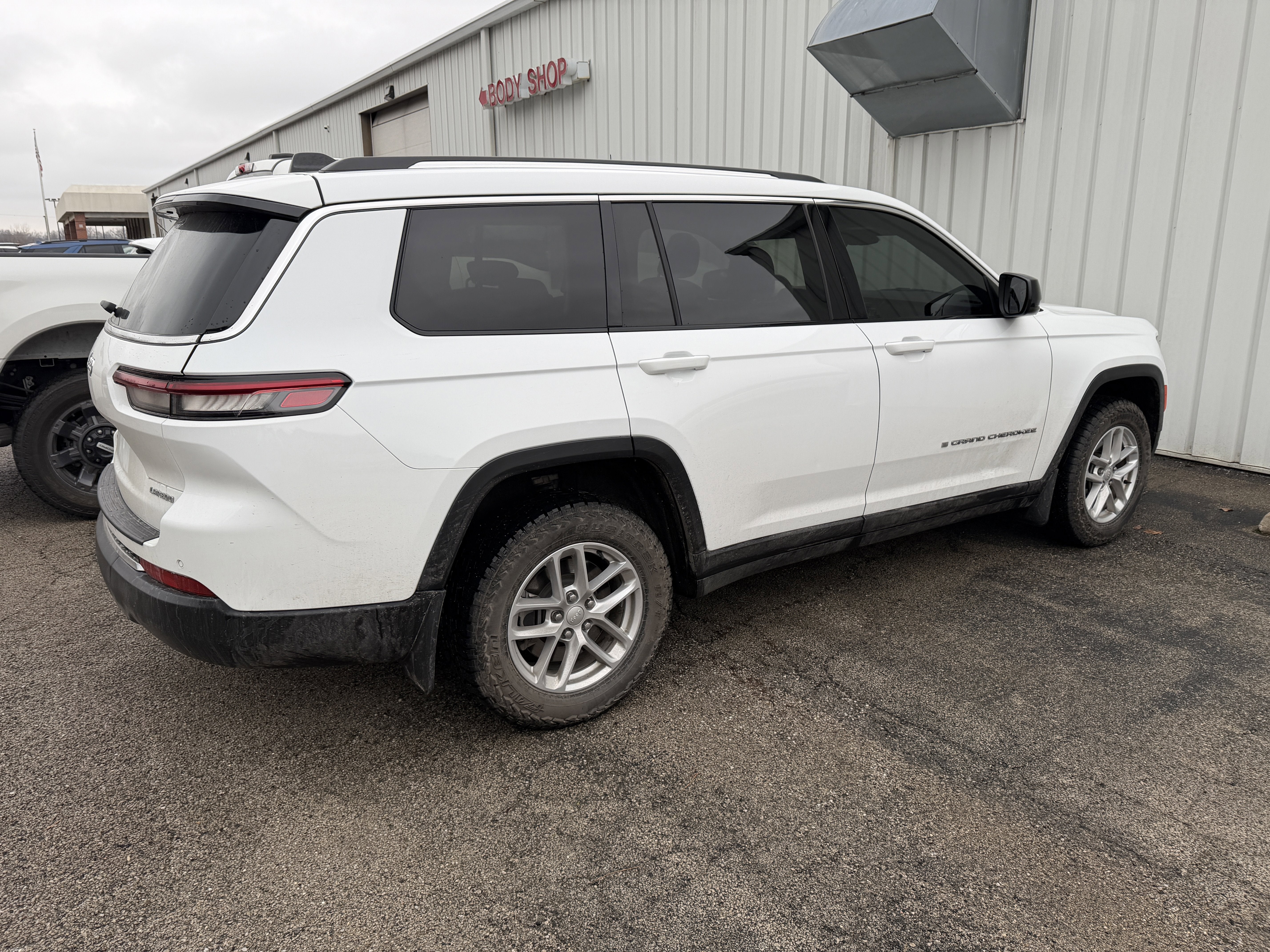 2022 Jeep Grand Cherokee L Laredo