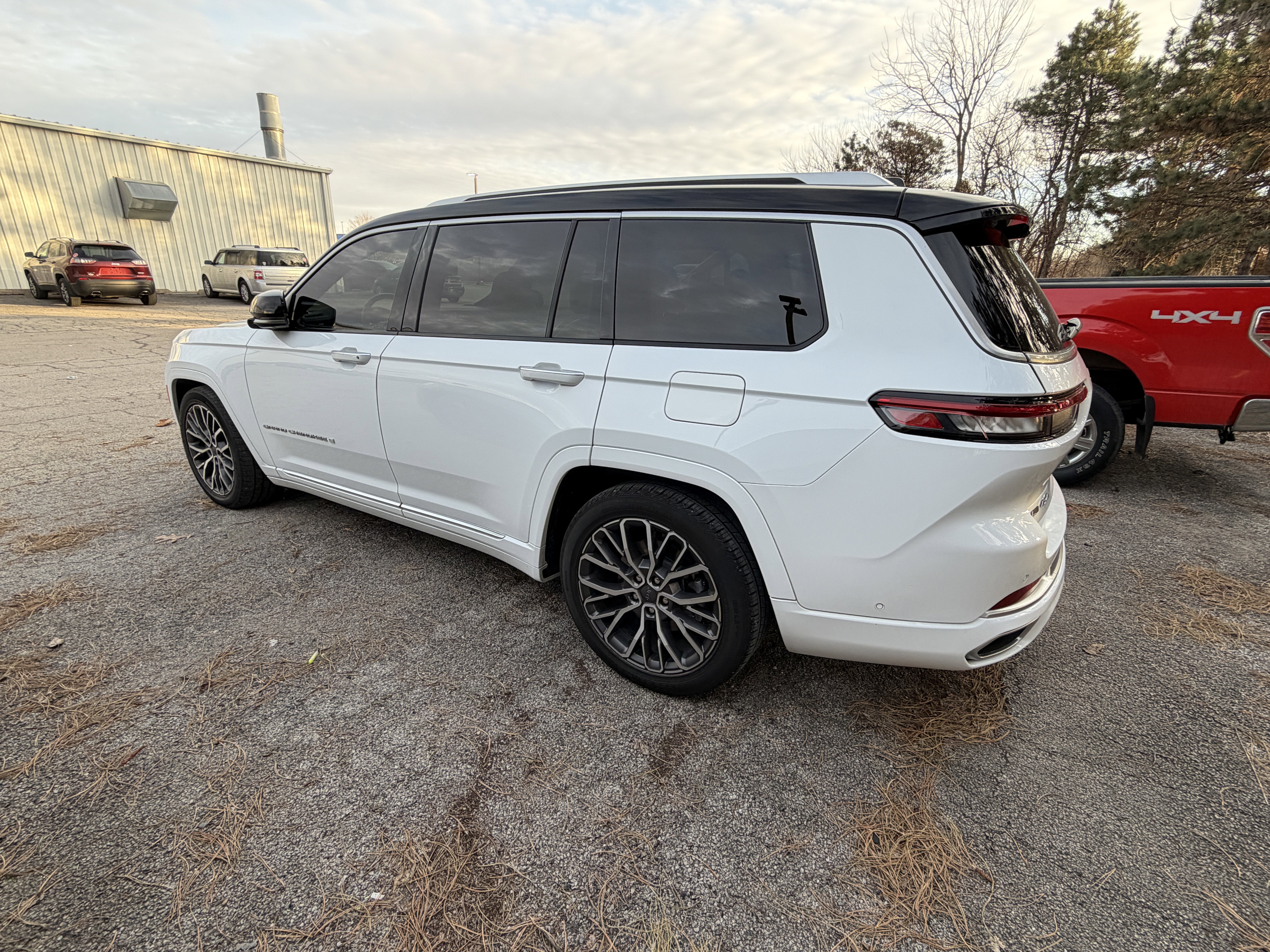 2022 Jeep Grand Cherokee L Summit Reserve