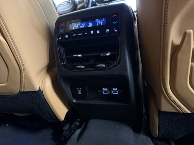 2022 Jeep Grand Cherokee L Summit Reserve