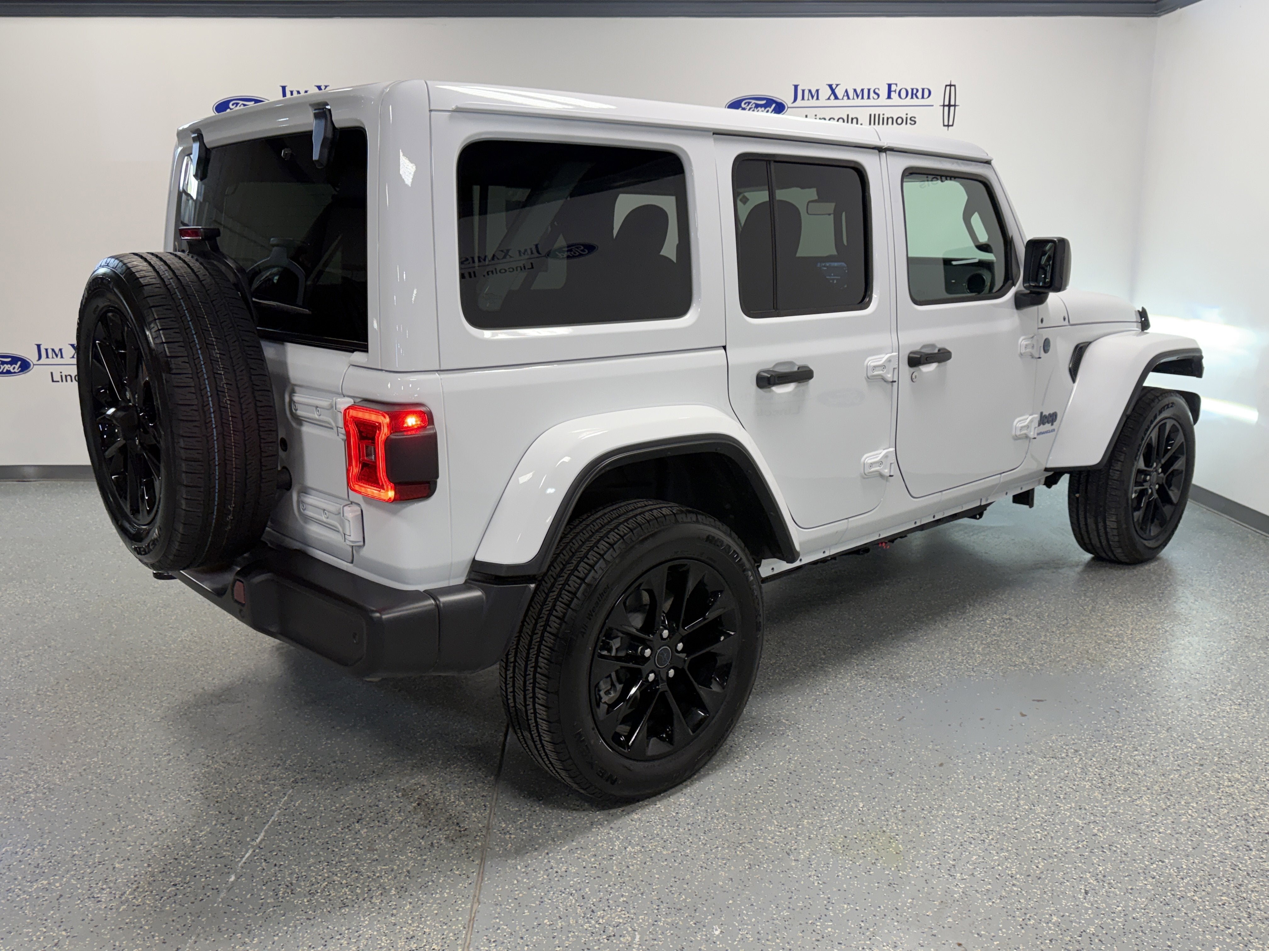 2025 Jeep Wrangler 4xe Sahara