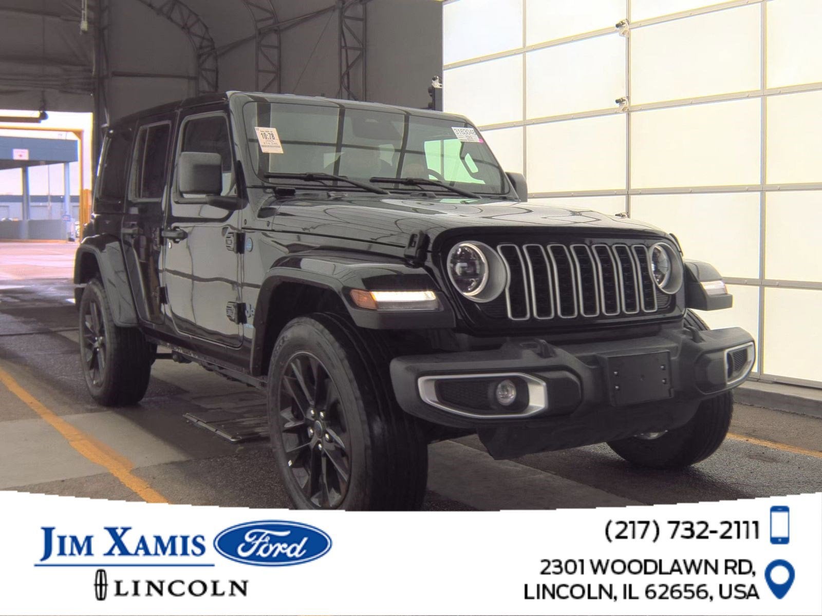 2025 Jeep Wrangler 4xe's photo