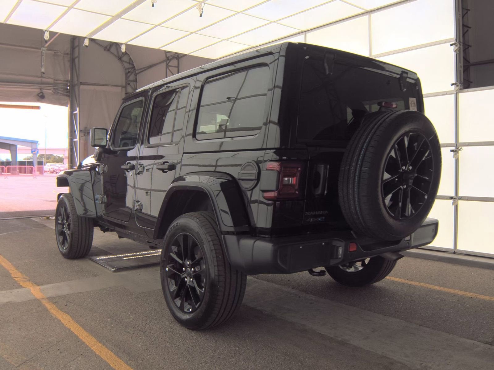 2025 Jeep Wrangler 4xe Sahara