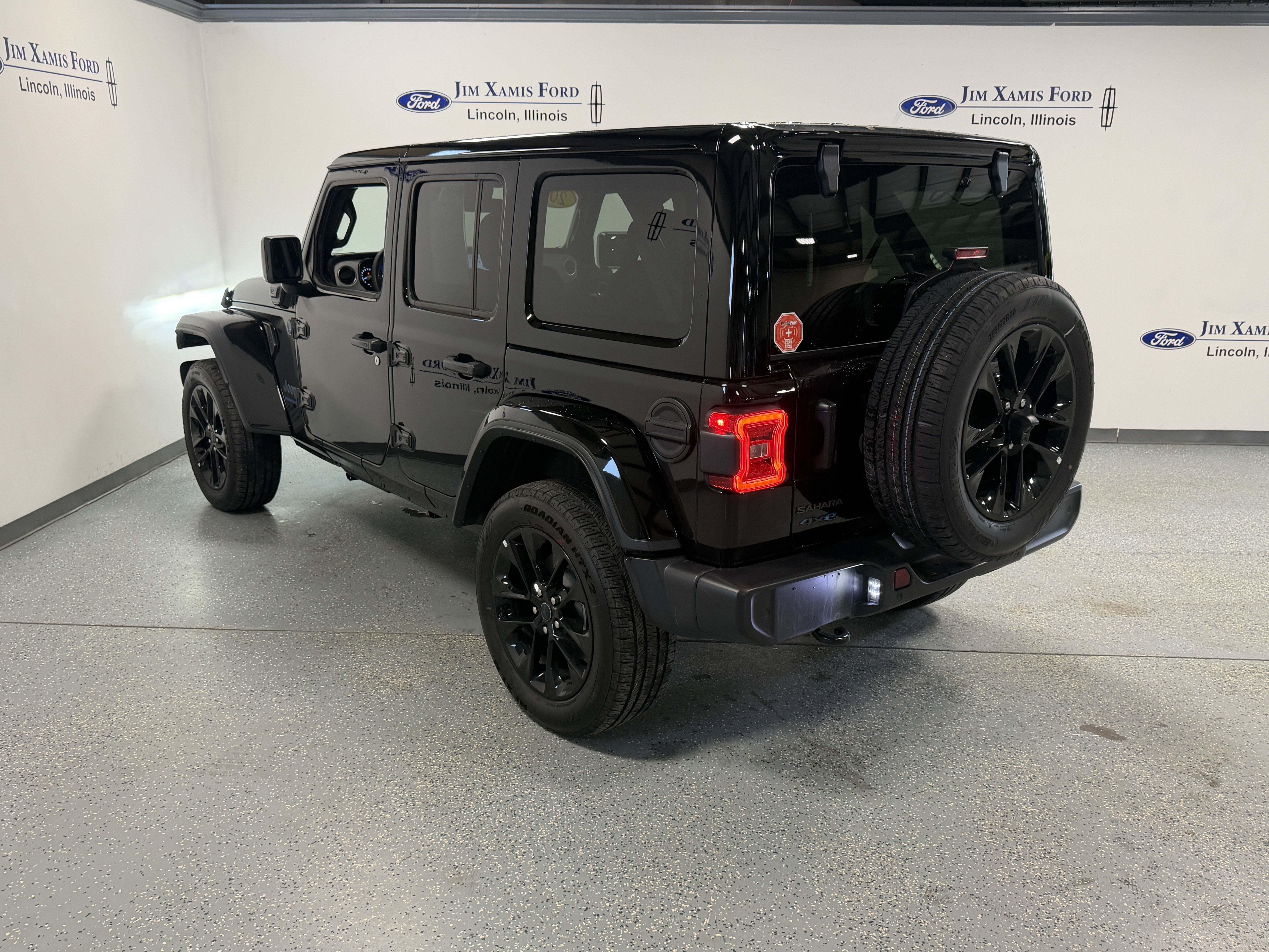 2025 Jeep Wrangler 4xe Sahara