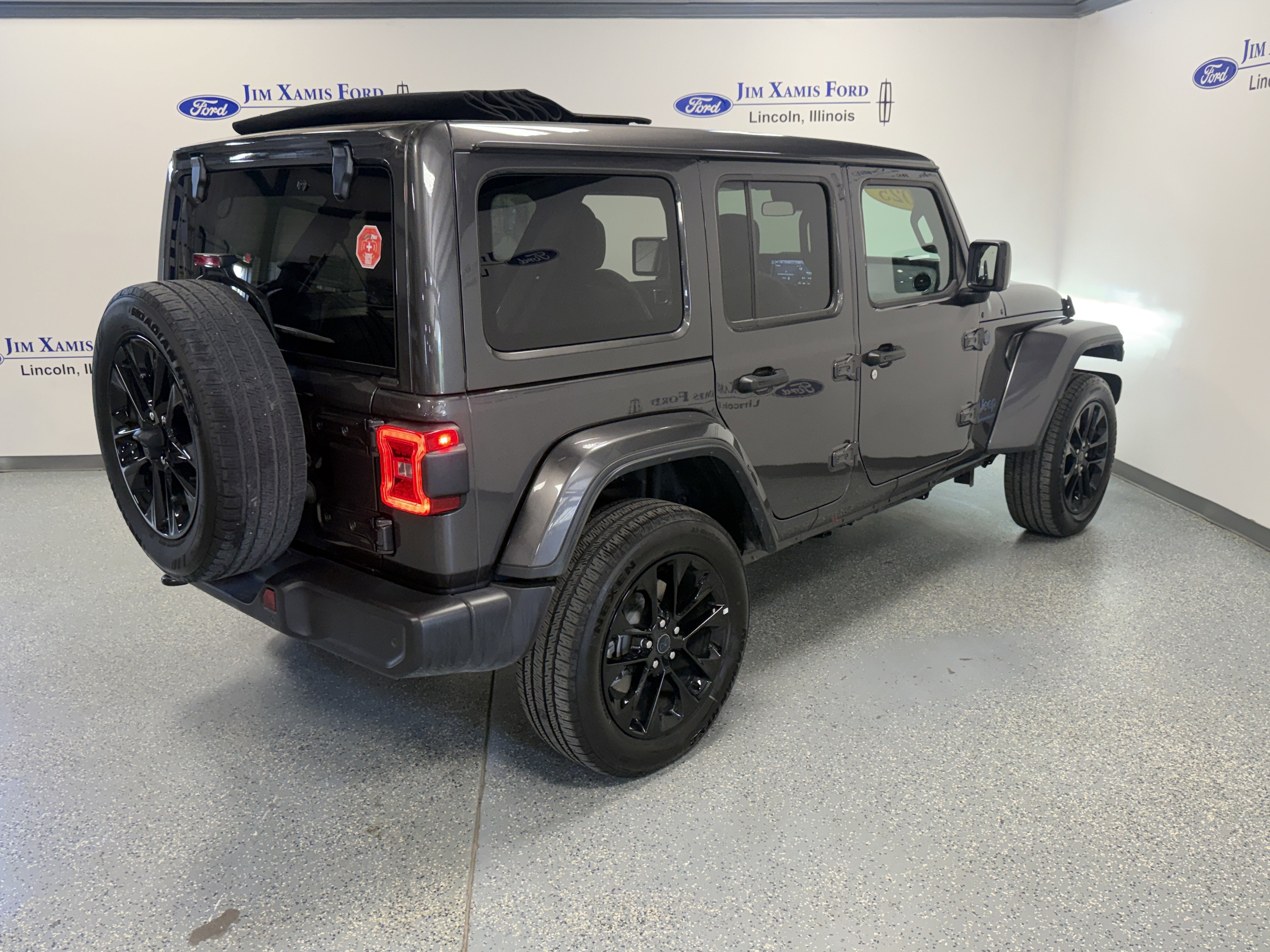 2025 Jeep Wrangler 4xe Sahara