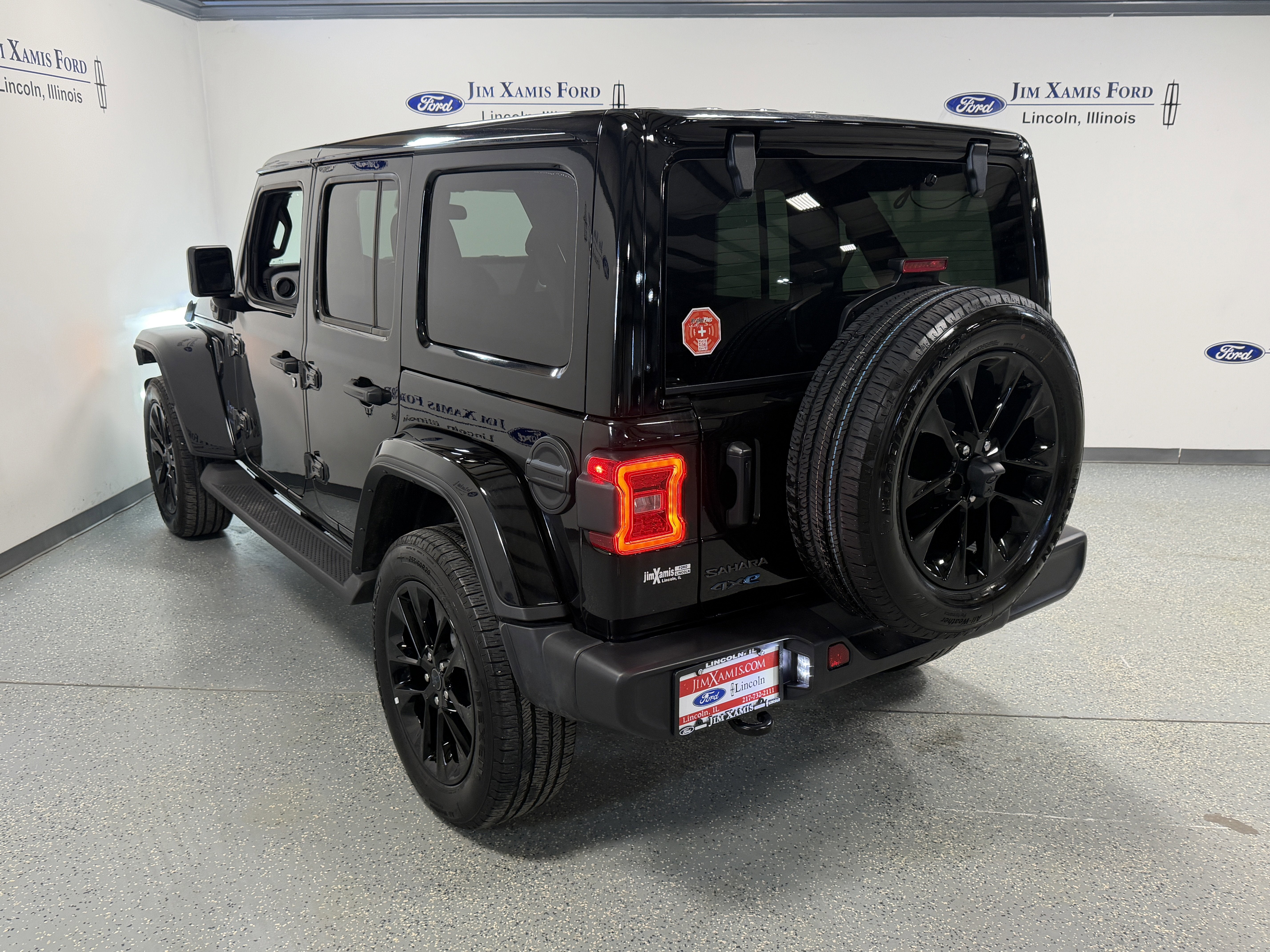 2025 Jeep Wrangler 4xe Sahara