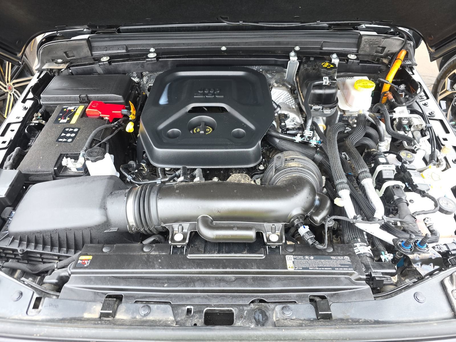 2025 Jeep Wrangler 4xe Sahara
