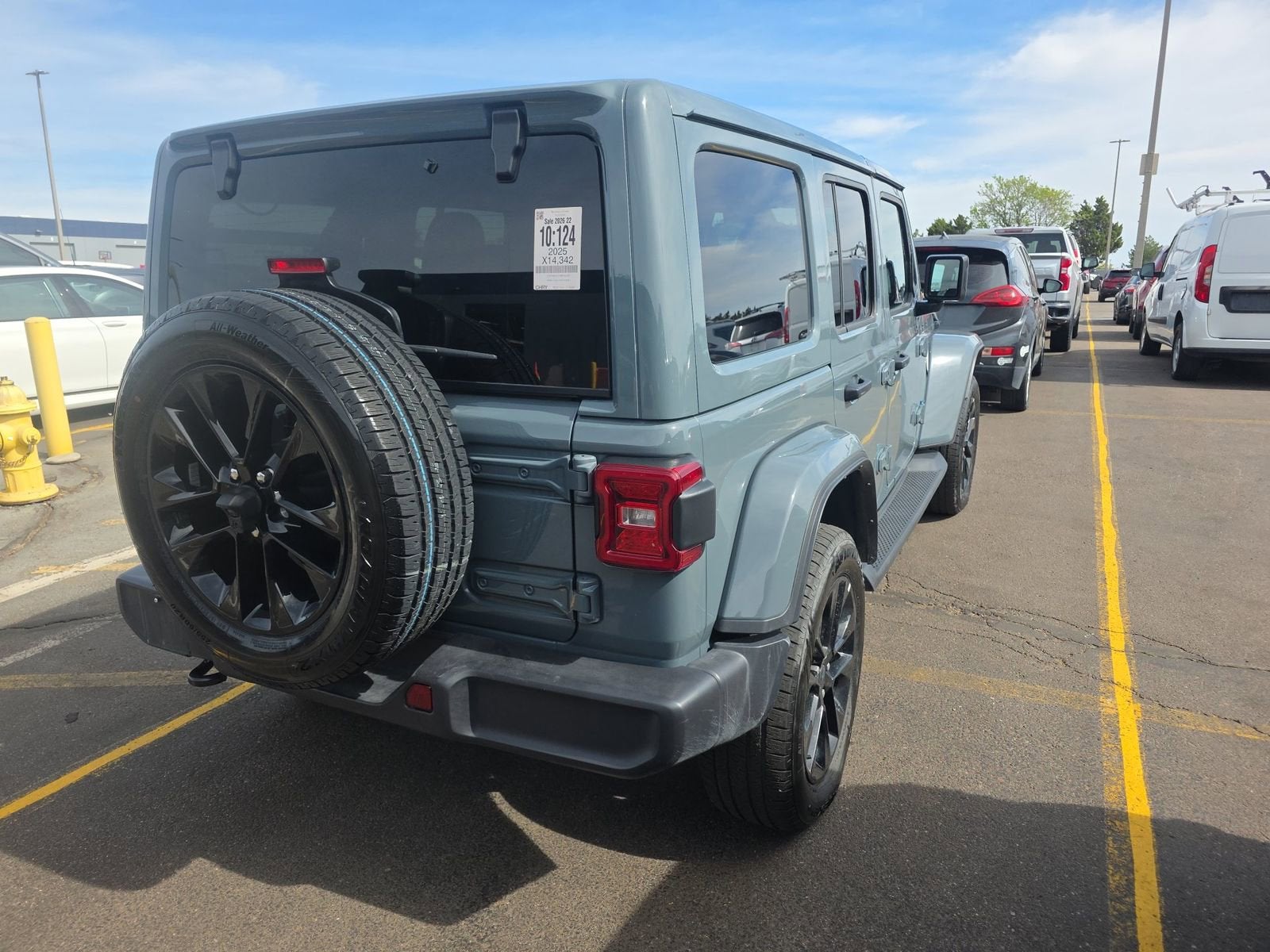 2025 Jeep Wrangler 4xe Sahara