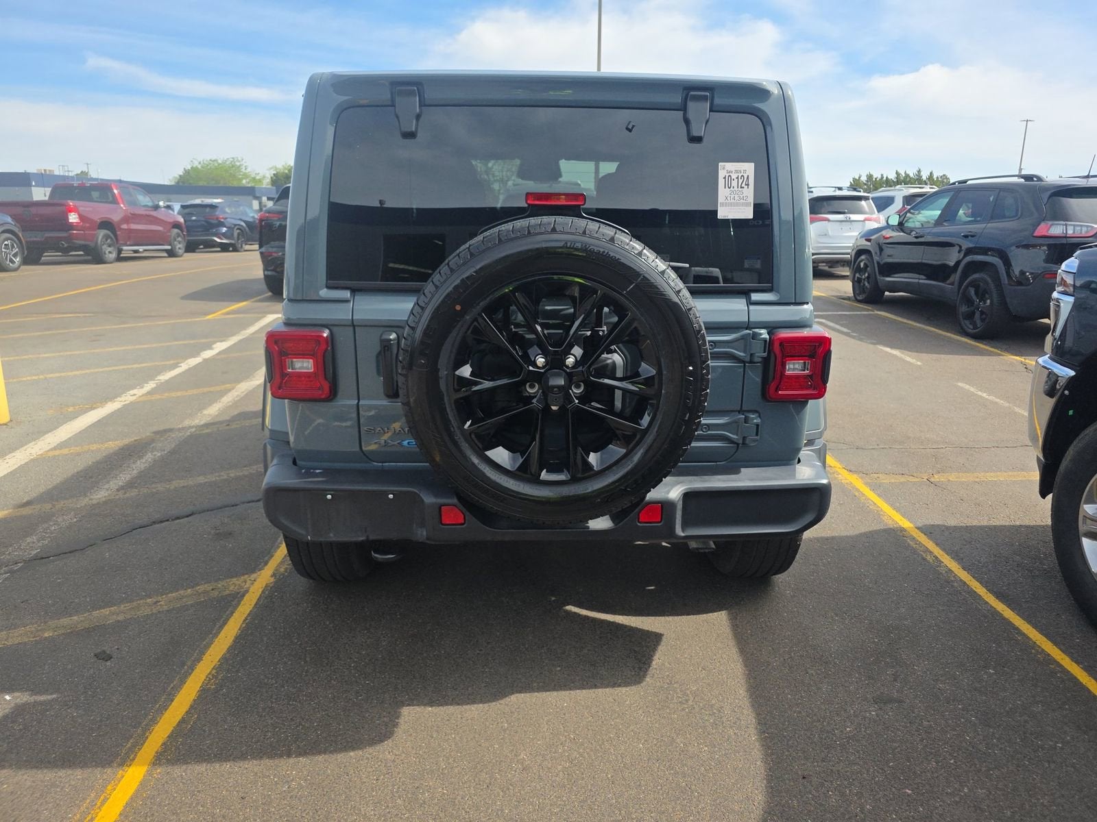 2025 Jeep Wrangler 4xe Sahara