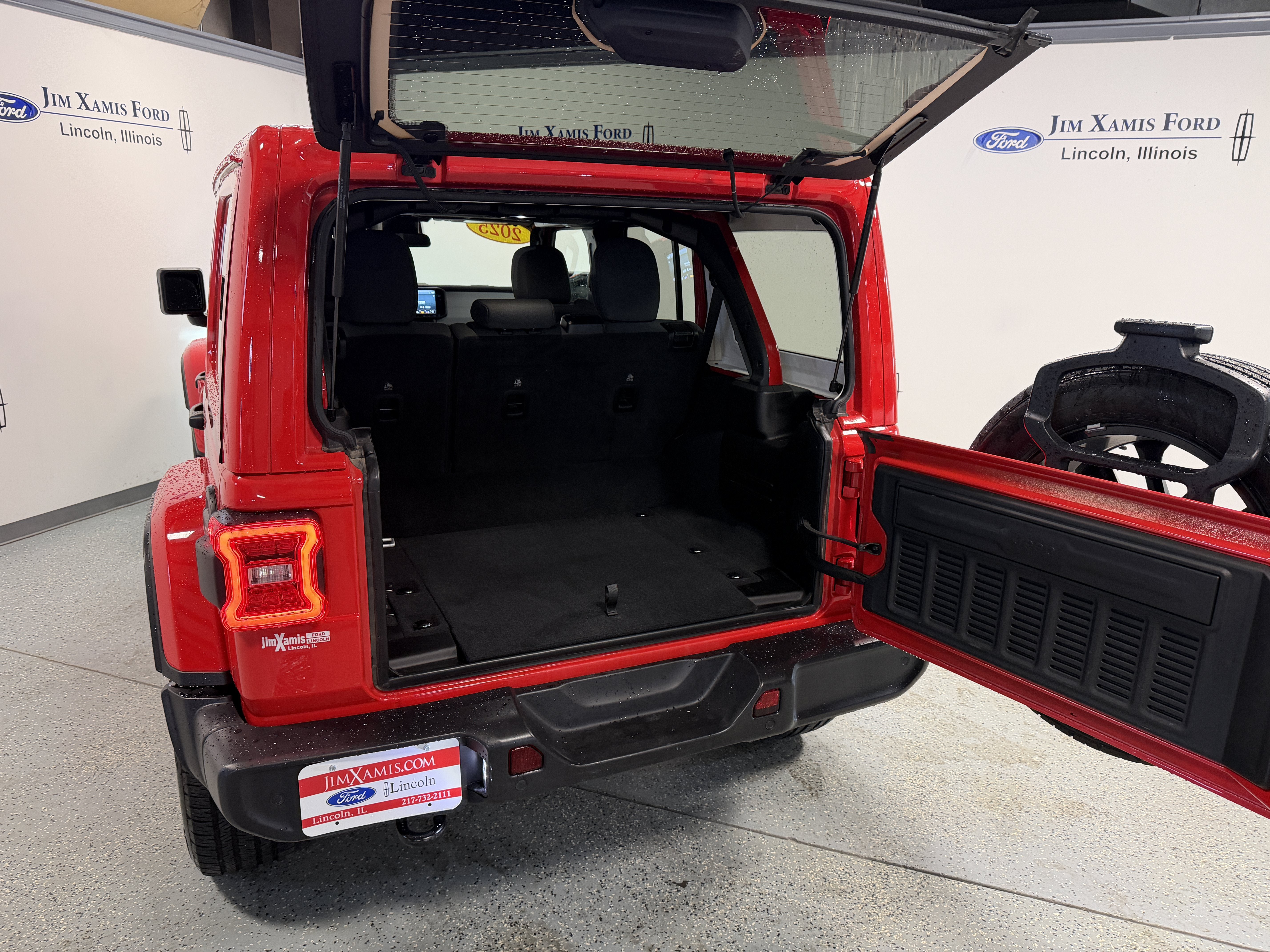 2025 Jeep Wrangler 4xe Sahara