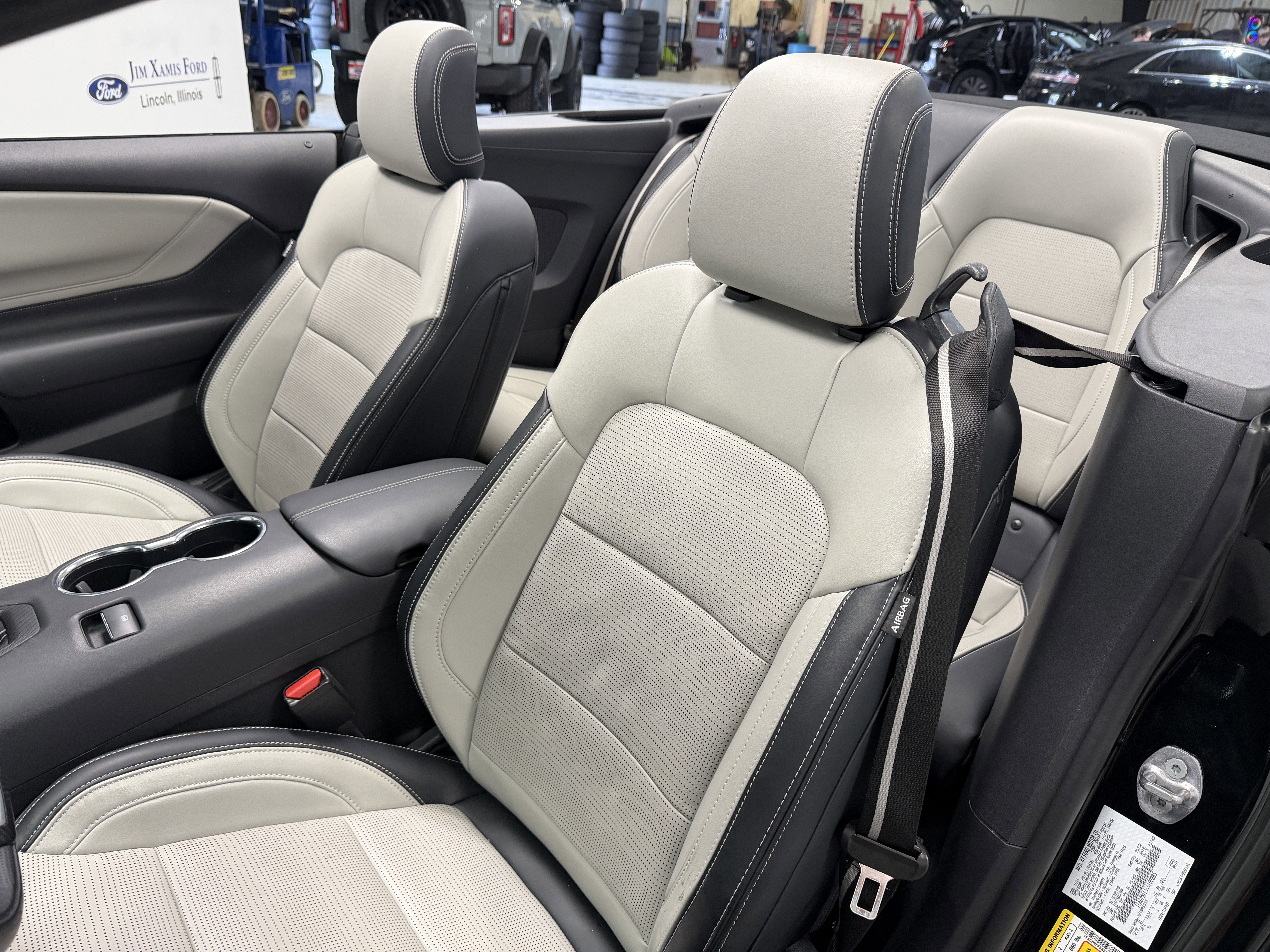 2025 Ford Mustang GT Premium
