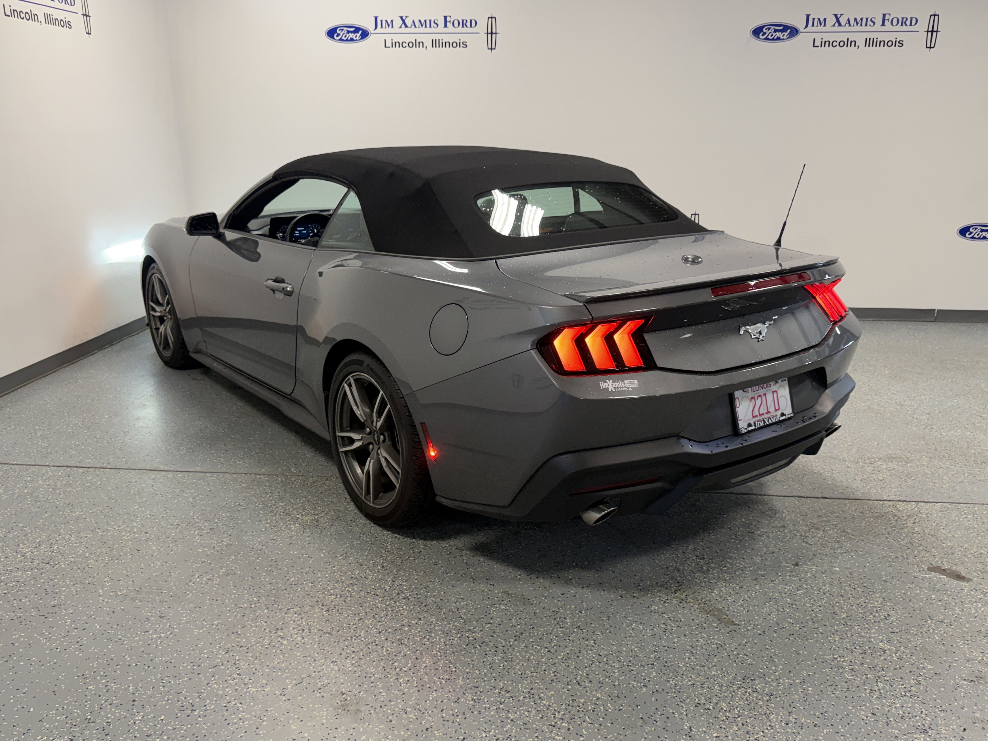 2025 Ford Mustang EcoBoost Premium