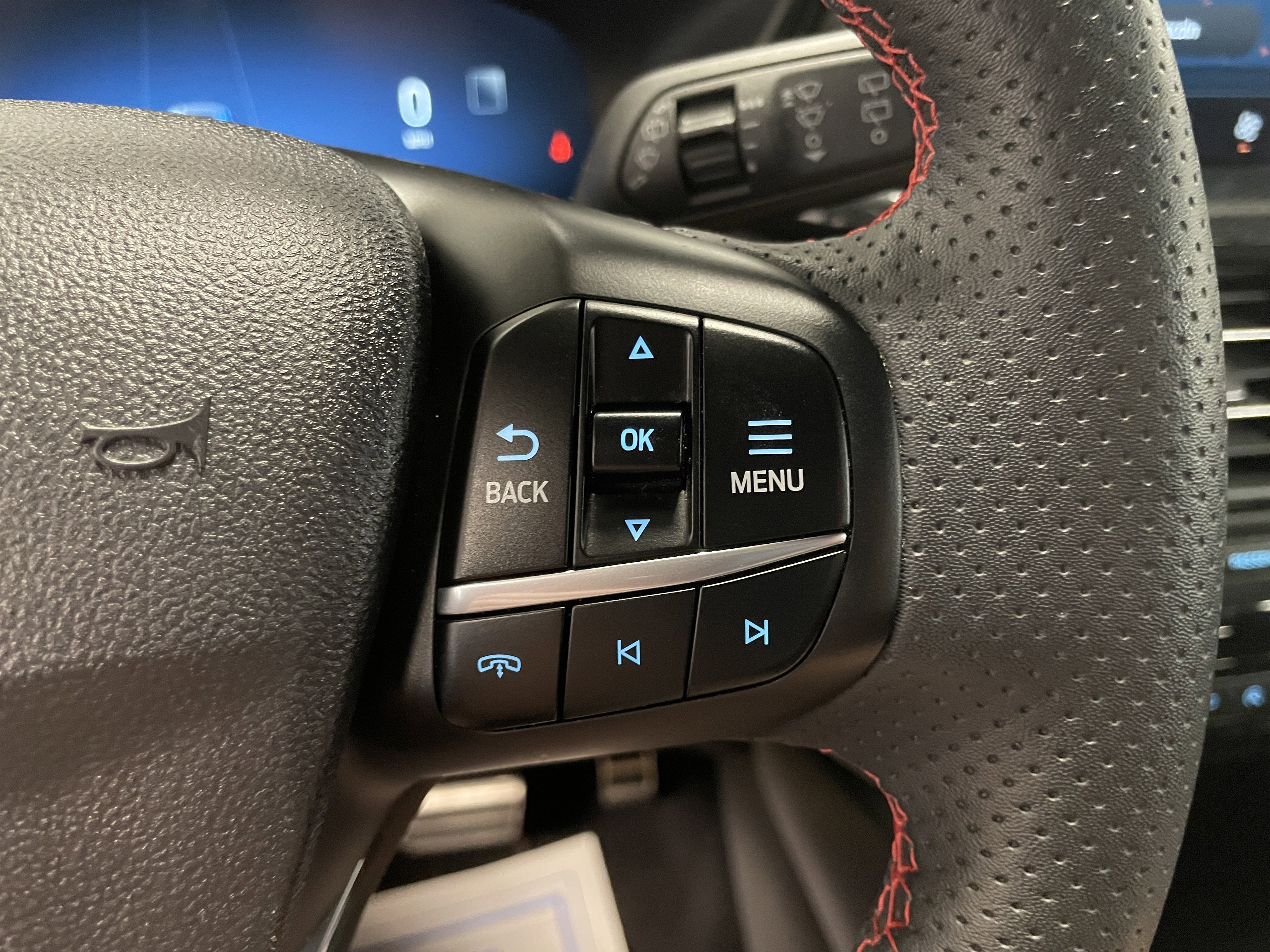 2023 Ford Escape ST-Line Select