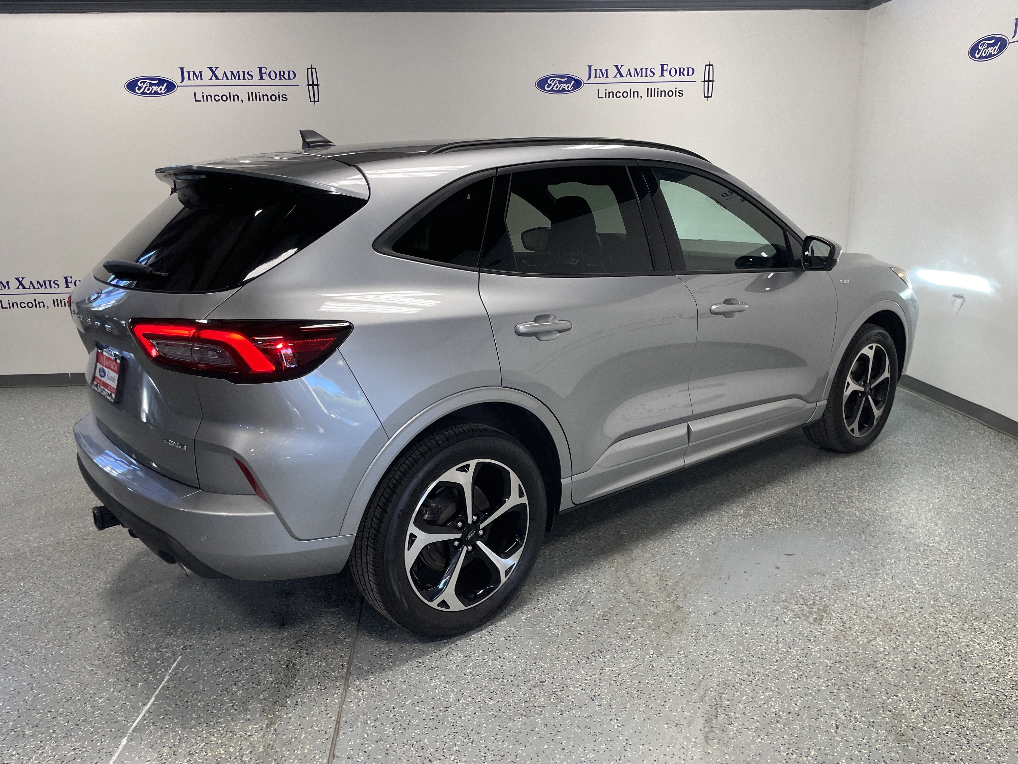 2023 Ford Escape ST-Line Select