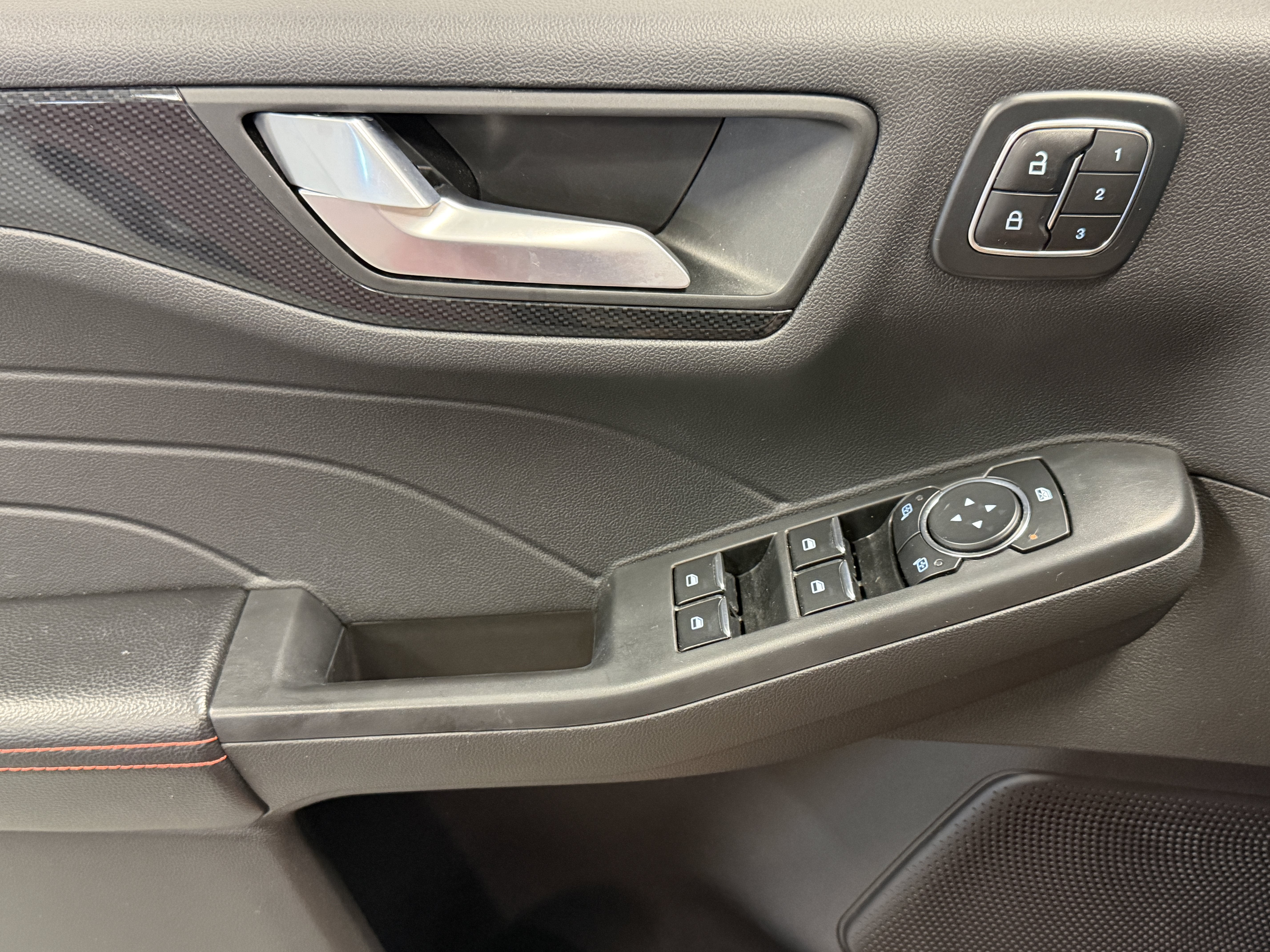 2024 Ford Escape ST-Line Select