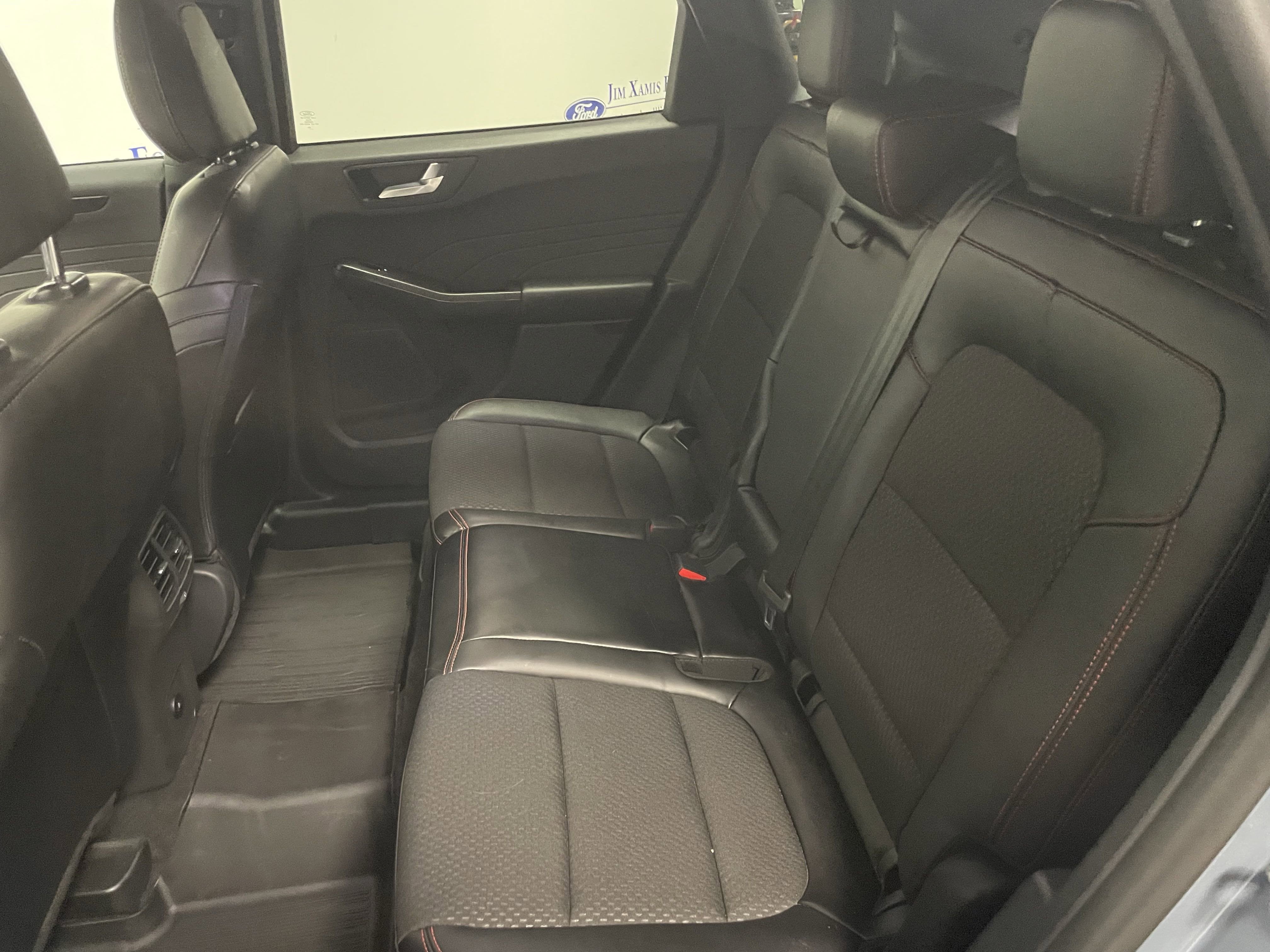 2024 Ford Escape ST-Line Elite