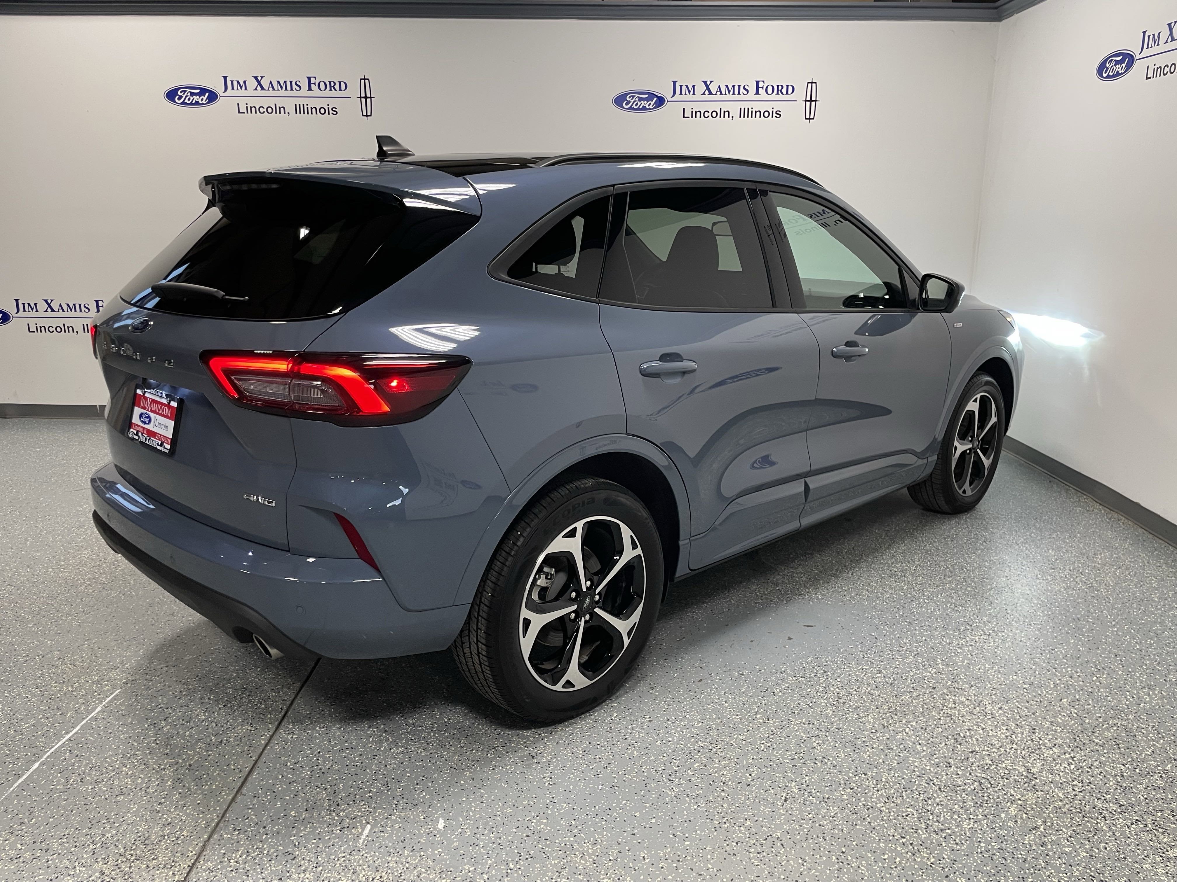 2024 Ford Escape ST-Line Elite