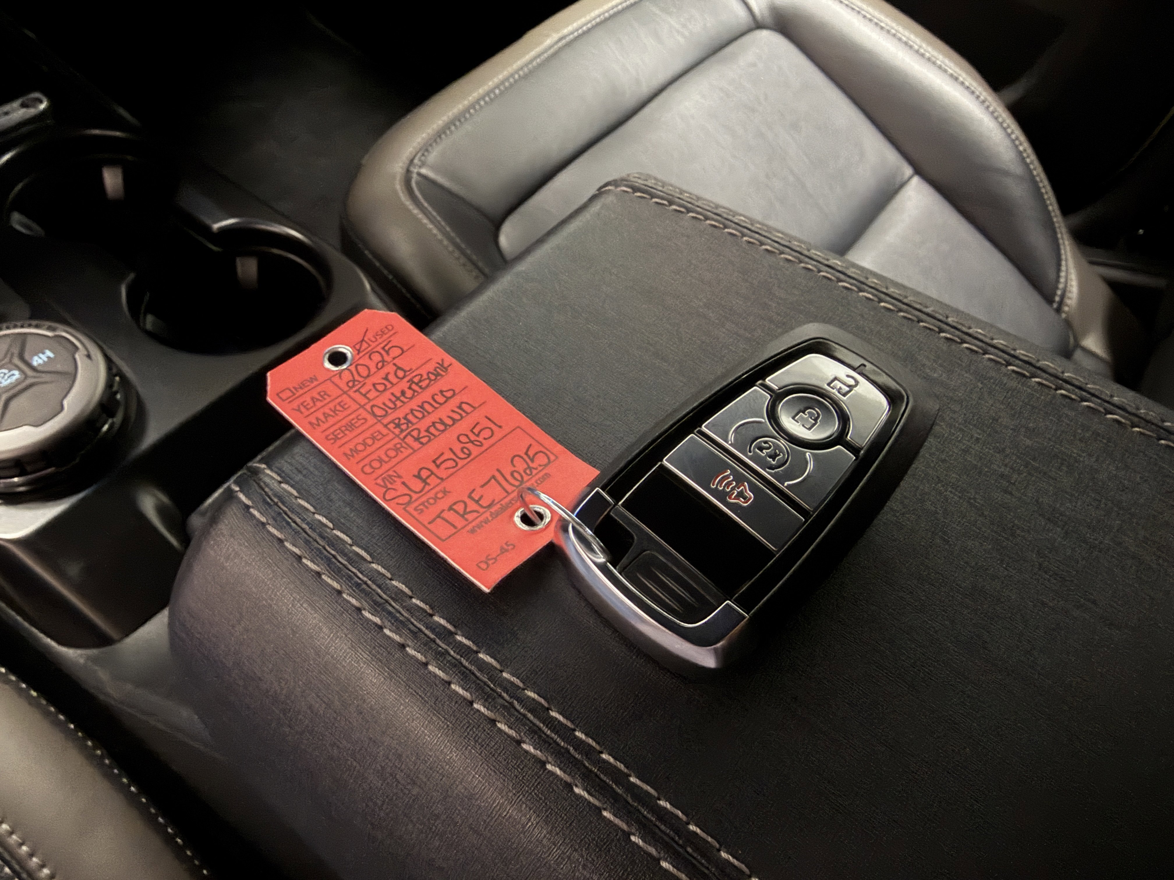 2025 Ford Bronco Outer Banks