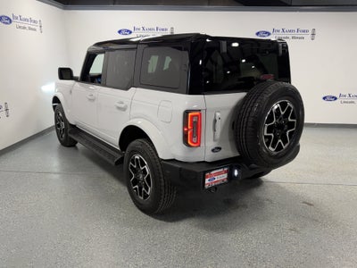 2025 Ford Bronco Outer Banks