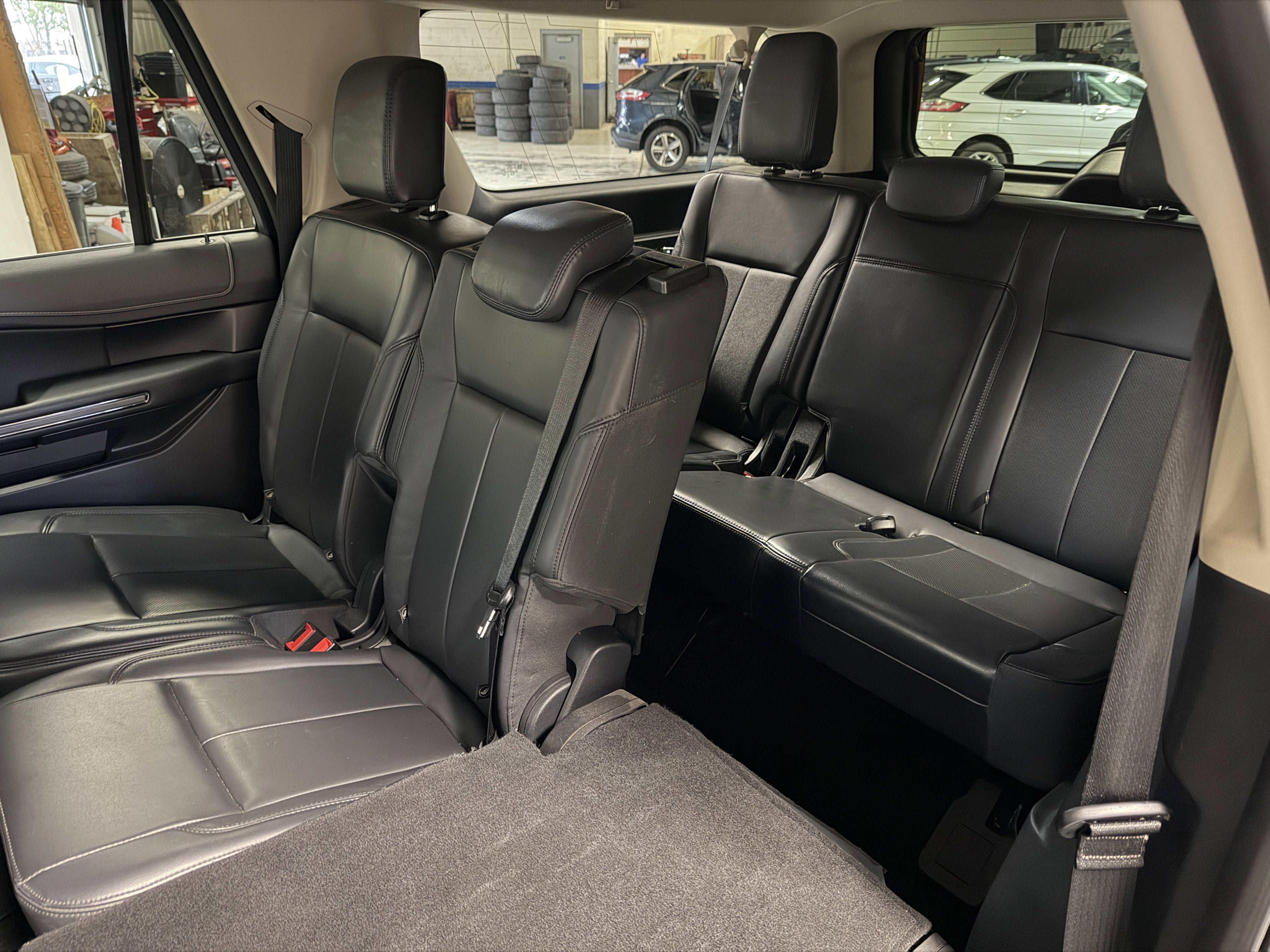 2023 Ford Expedition Max XLT