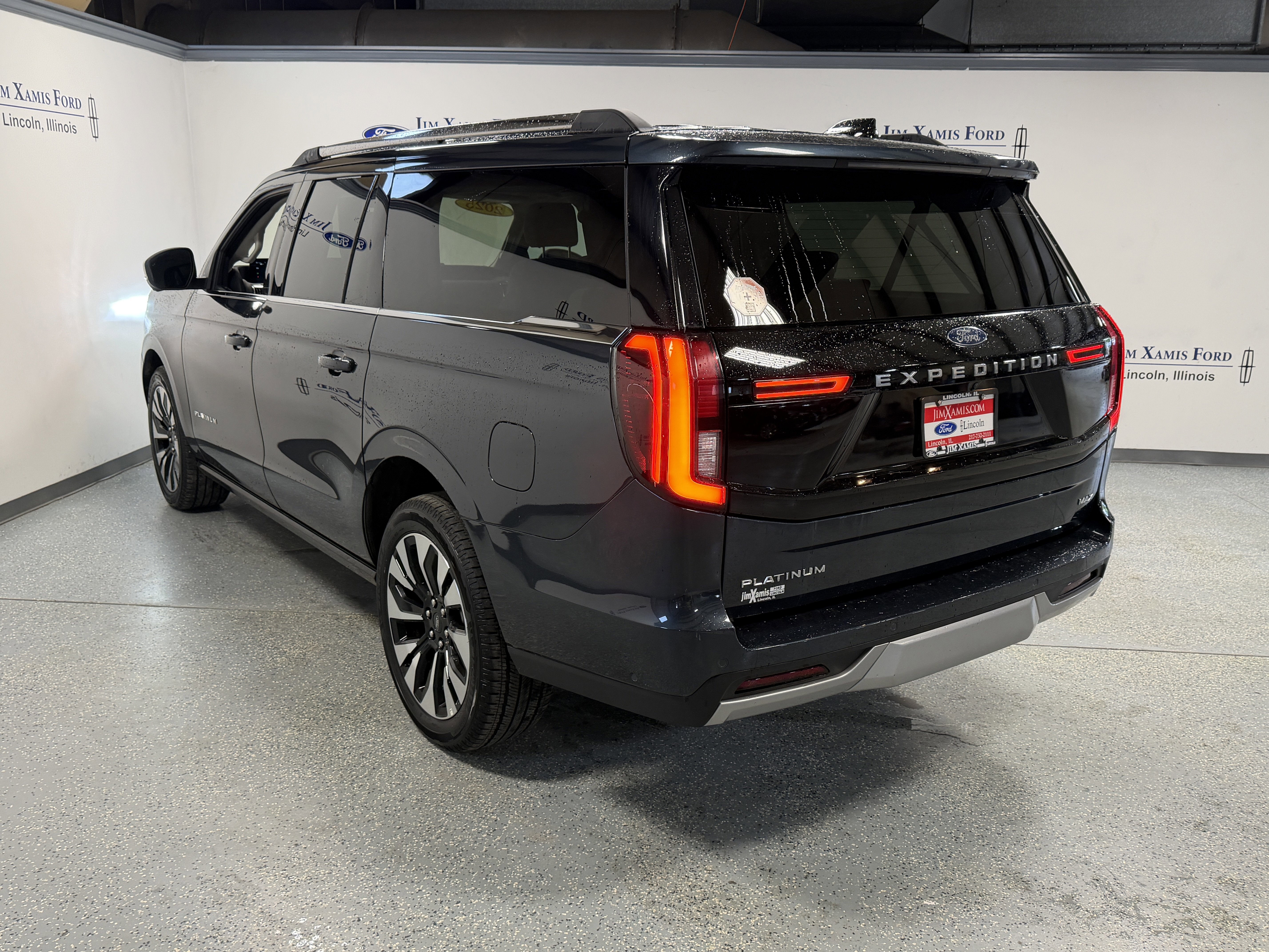 2025 Ford Expedition Max Platinum