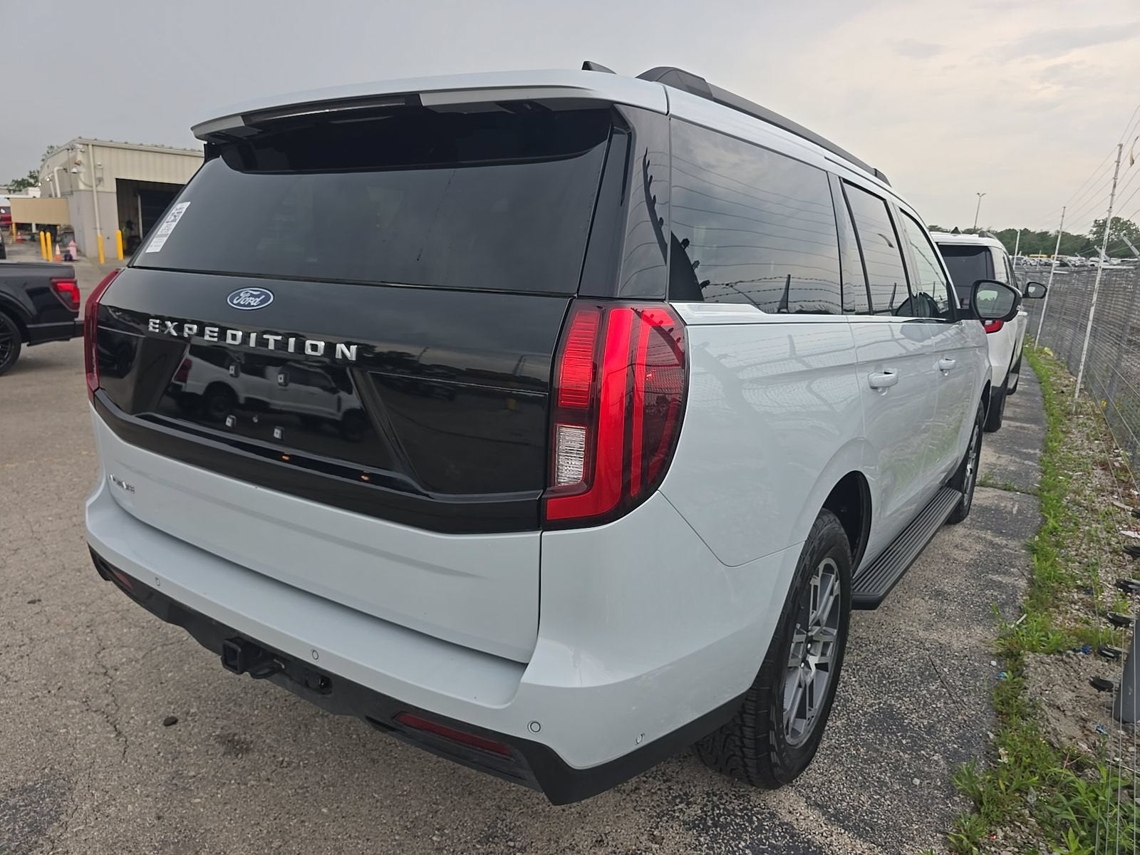 2025 Ford Expedition Active