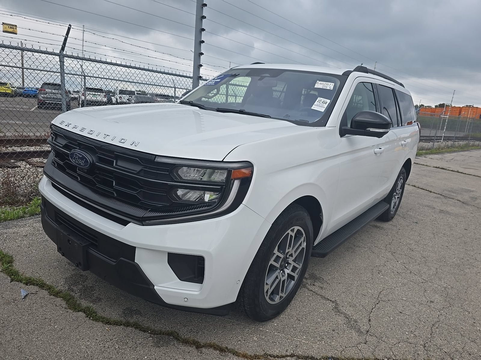2025 Ford Expedition Active