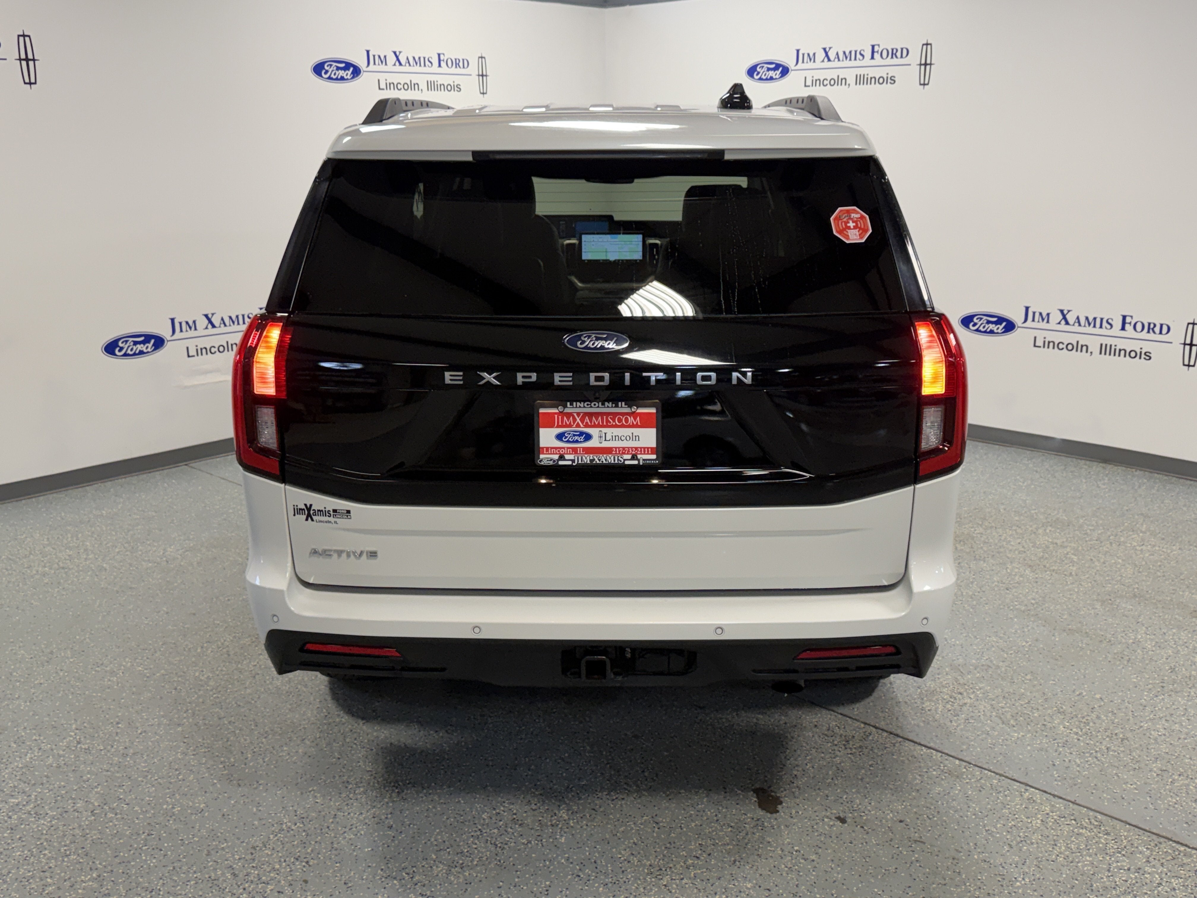 2025 Ford Expedition Active