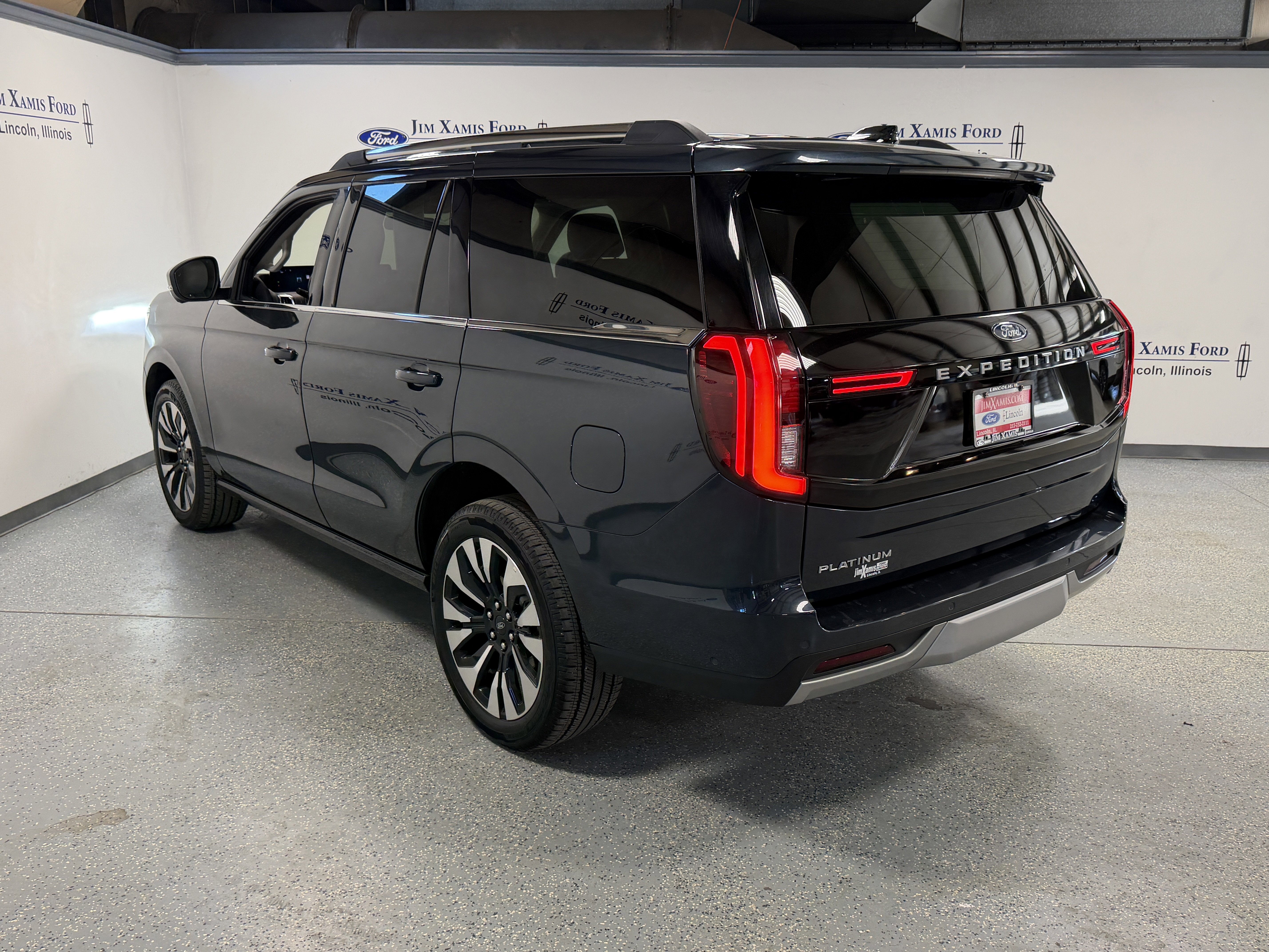 2025 Ford Expedition Platinum
