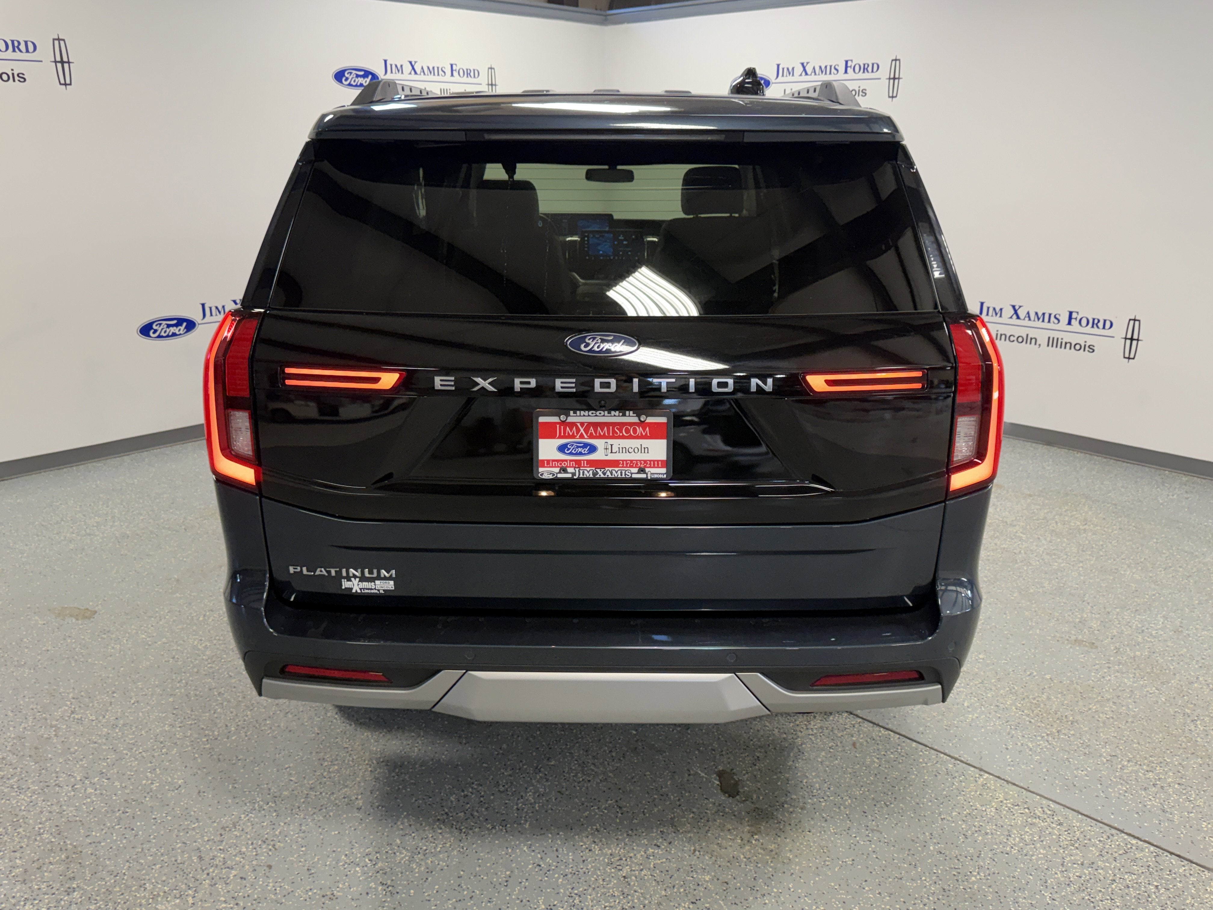 2025 Ford Expedition Platinum