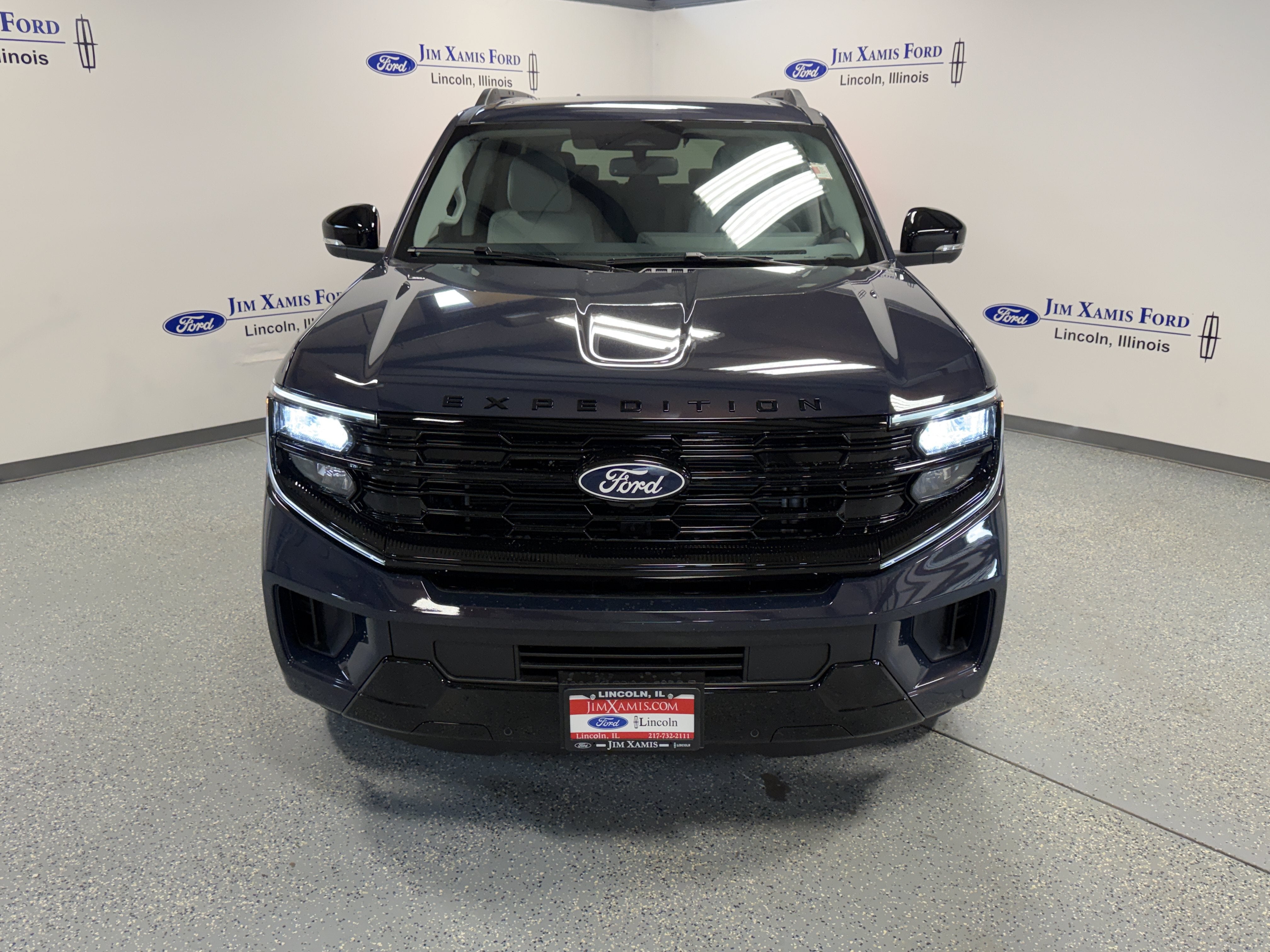 2027 Ford Expedition Platinum