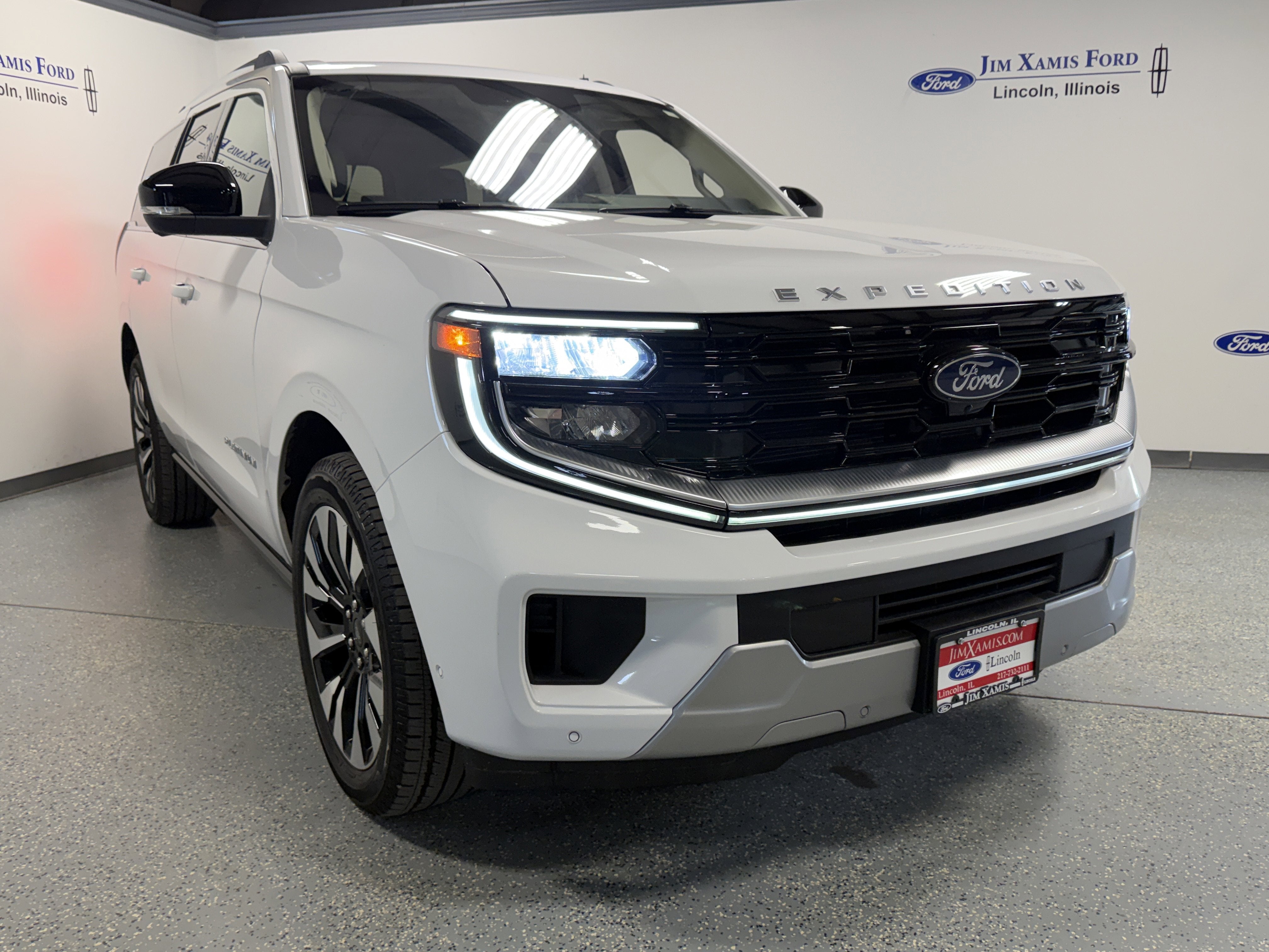 2025 Ford Expedition Platinum