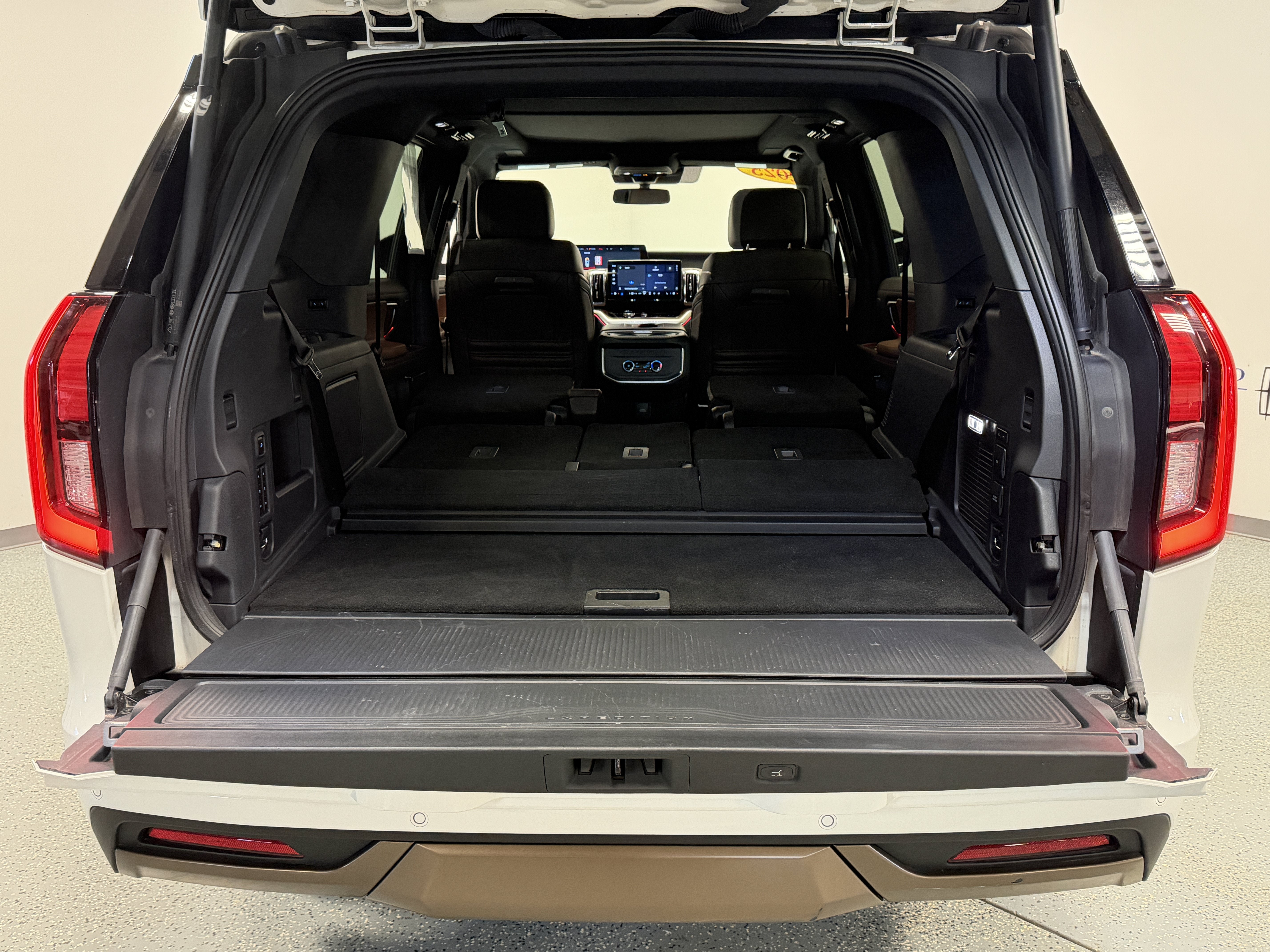 2025 Ford Expedition King Ranch