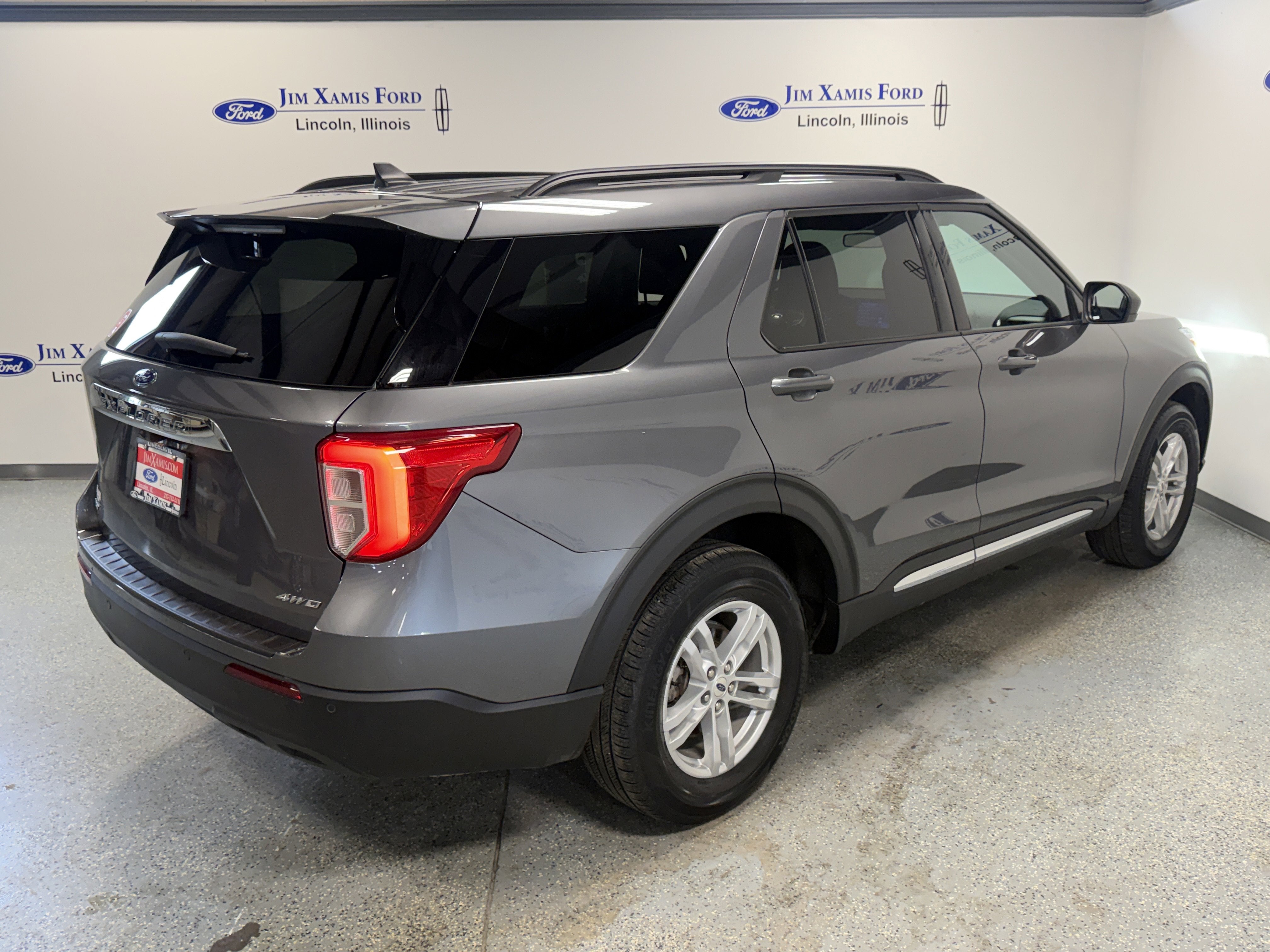 2024 Ford Explorer XLT