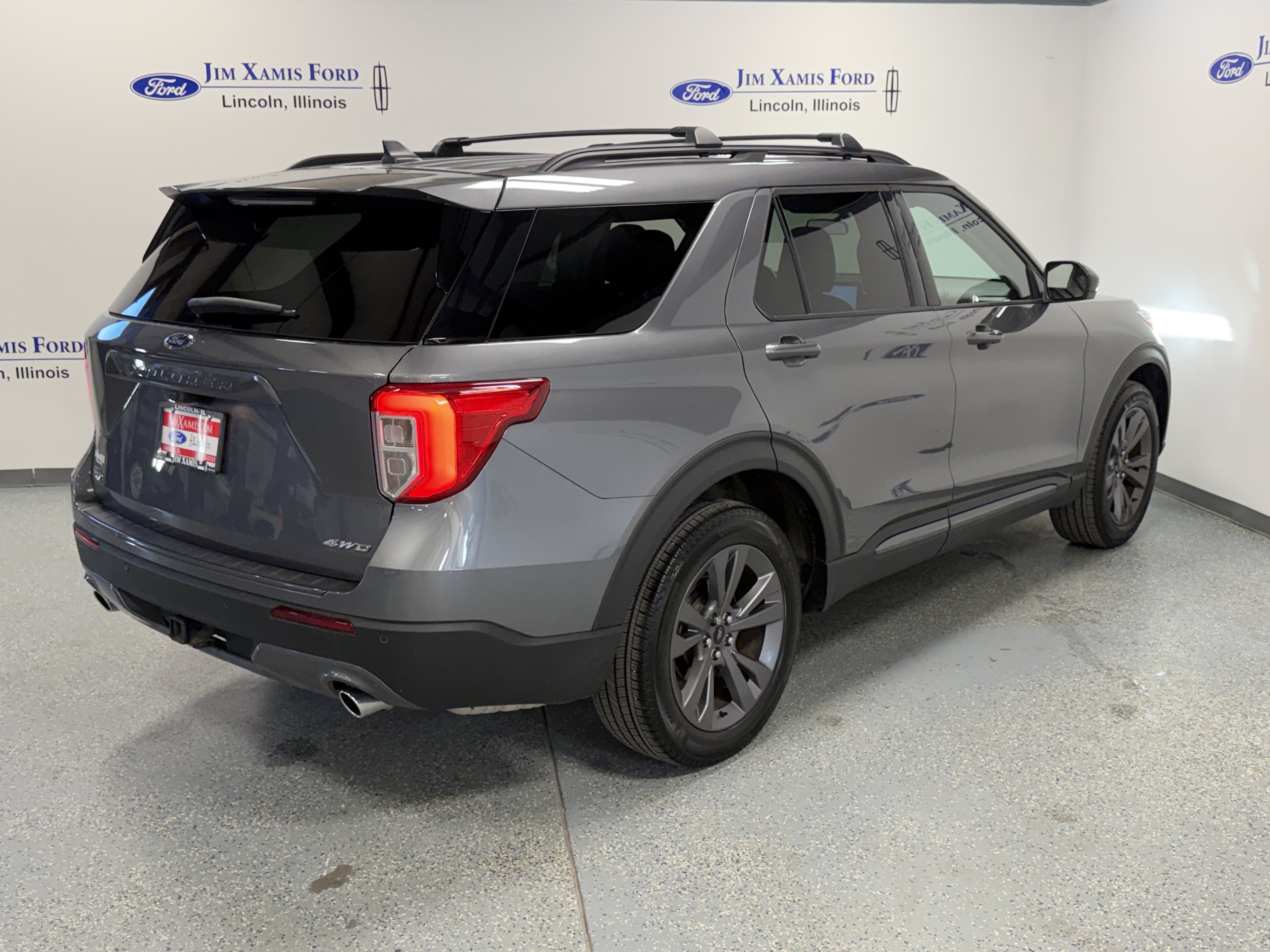 2024 Ford Explorer XLT