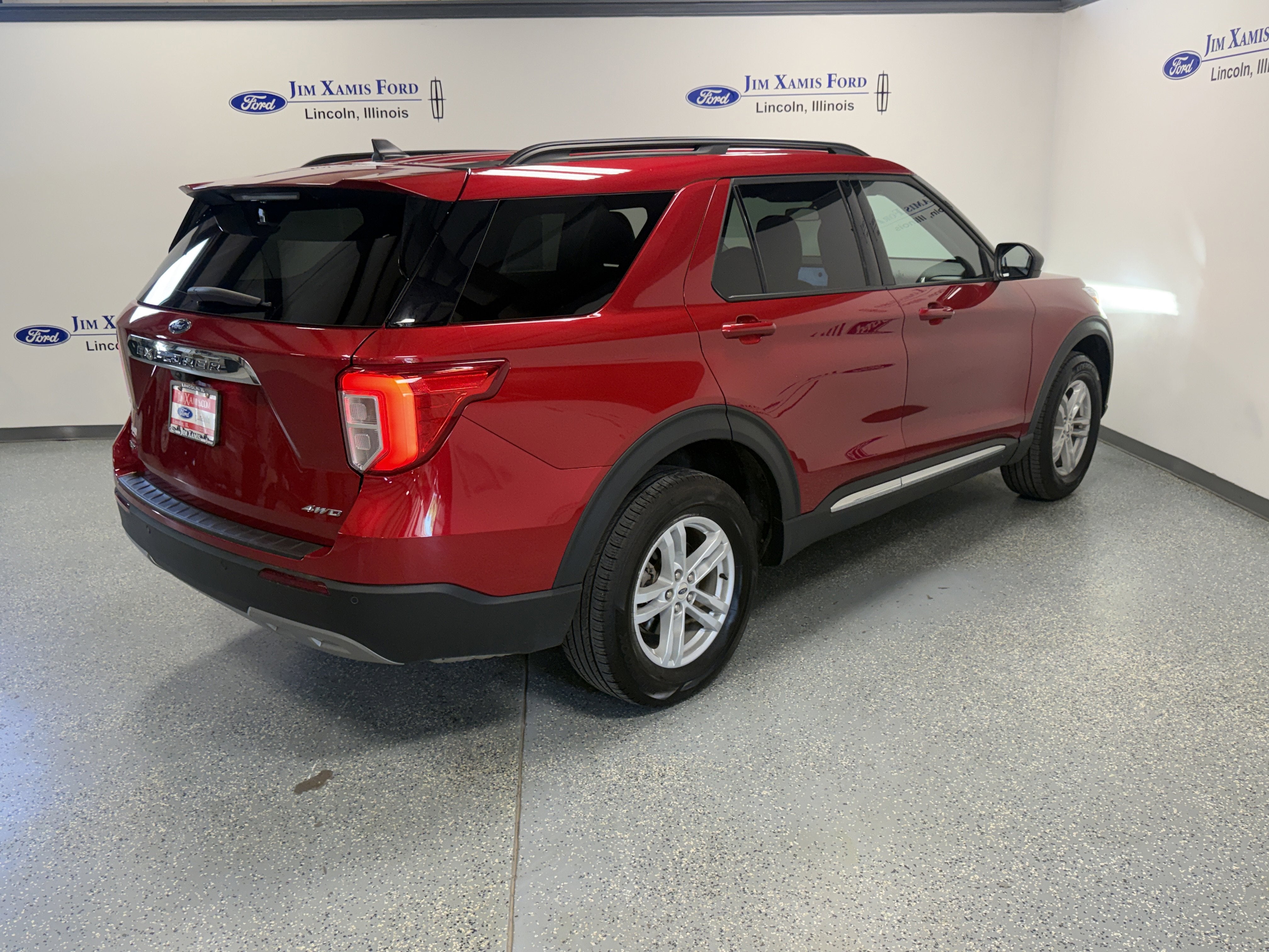 2024 Ford Explorer XLT