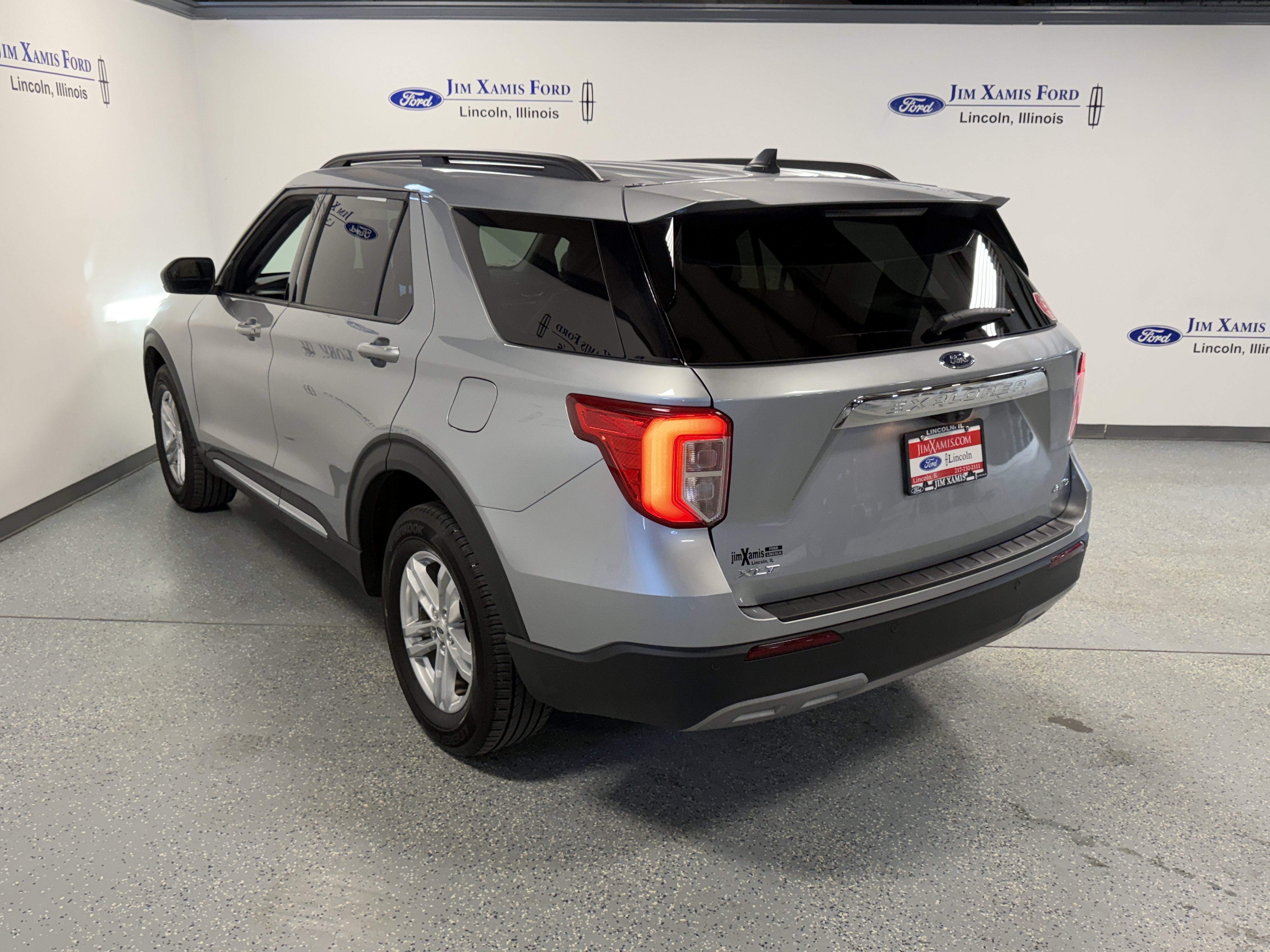 2024 Ford Explorer XLT