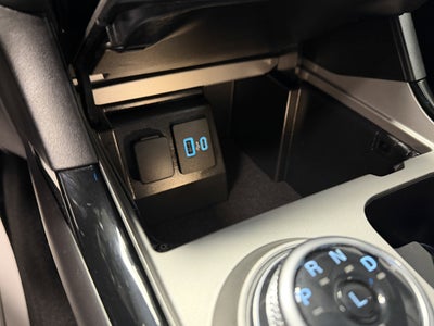 2024 Ford Explorer ST-Line