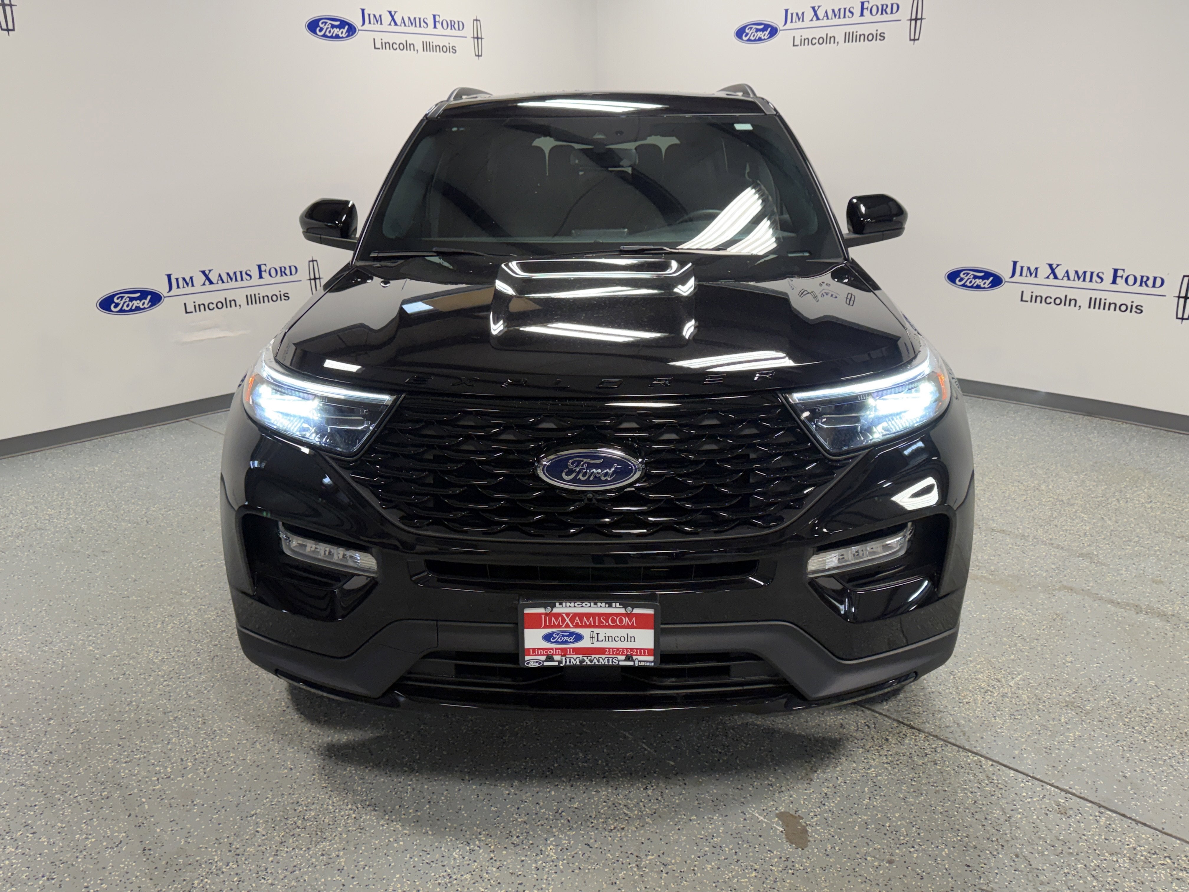 2024 Ford Explorer ST-Line