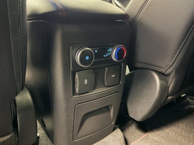 2024 Ford Explorer ST-Line