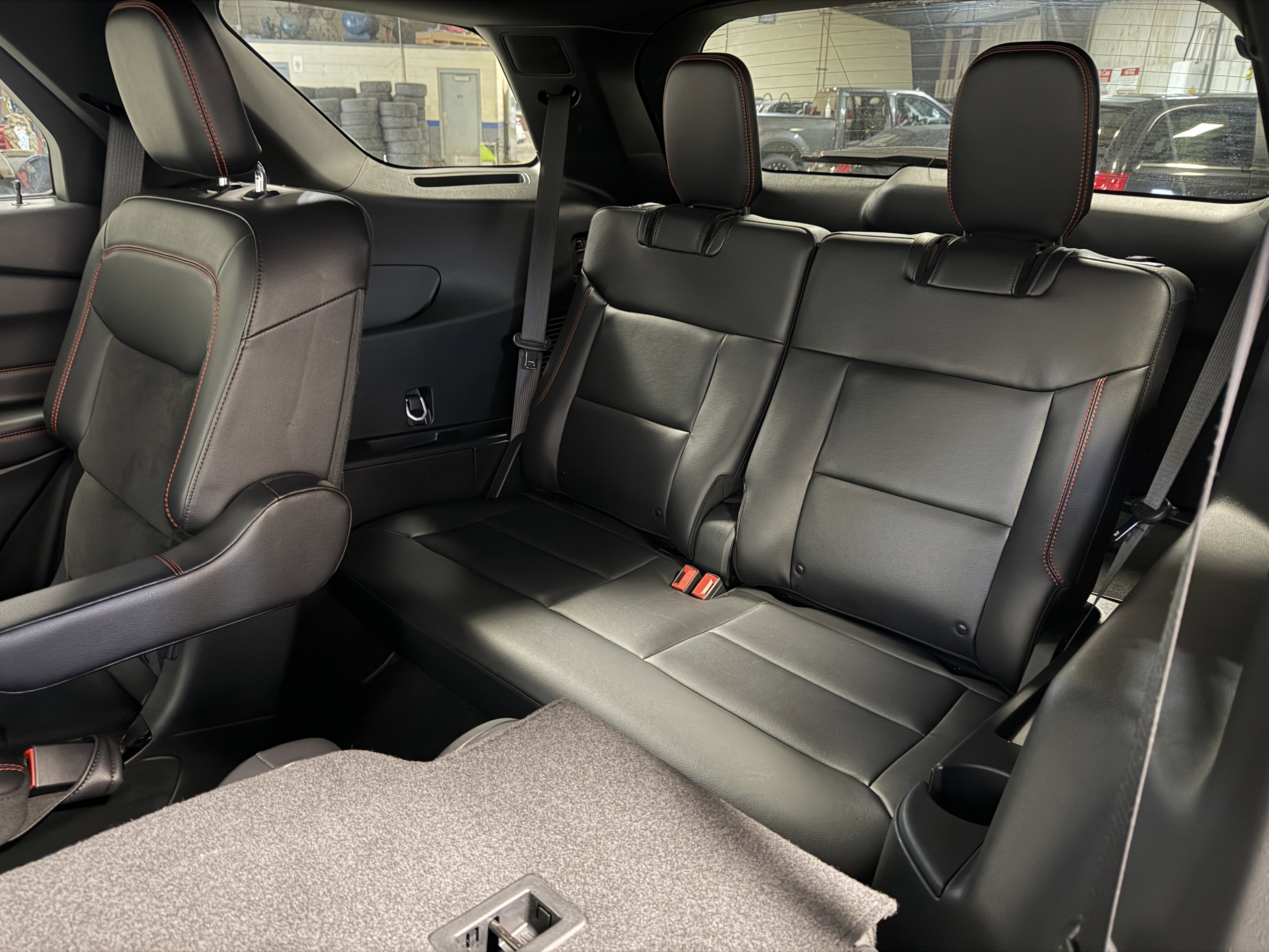 2024 Ford Explorer ST-Line