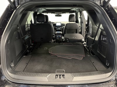 2024 Ford Explorer ST-Line