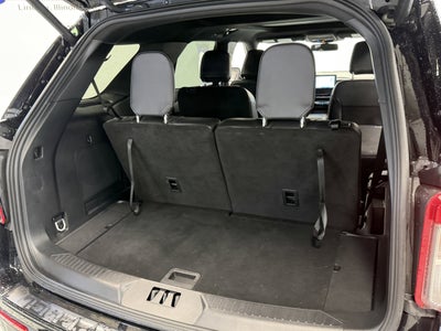 2024 Ford Explorer ST-Line
