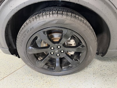 2024 Ford Explorer ST-Line