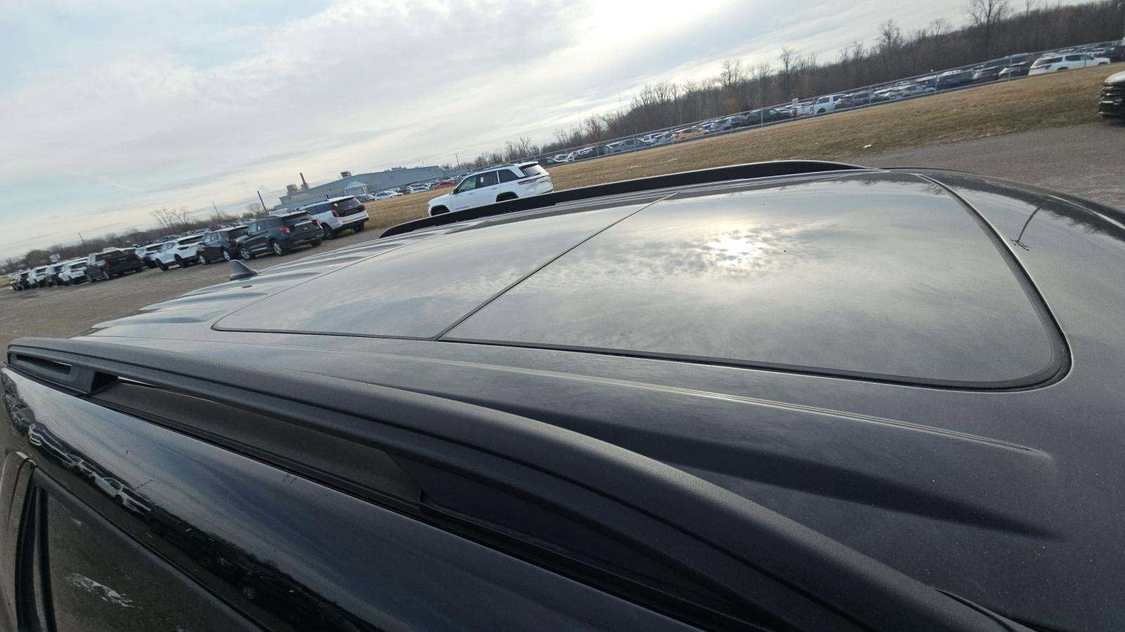 2024 Ford Explorer ST-Line