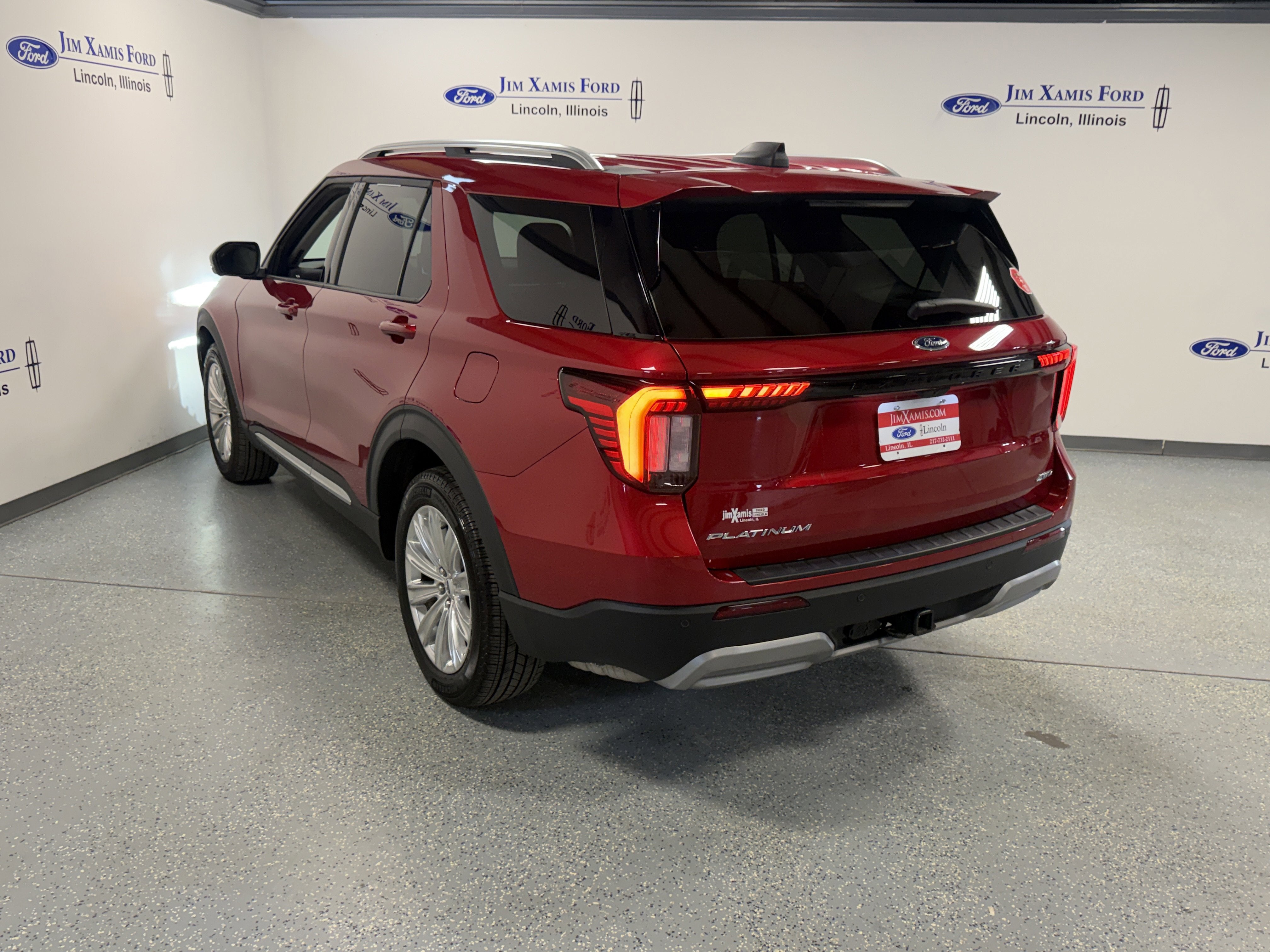 2025 Ford Explorer Platinum